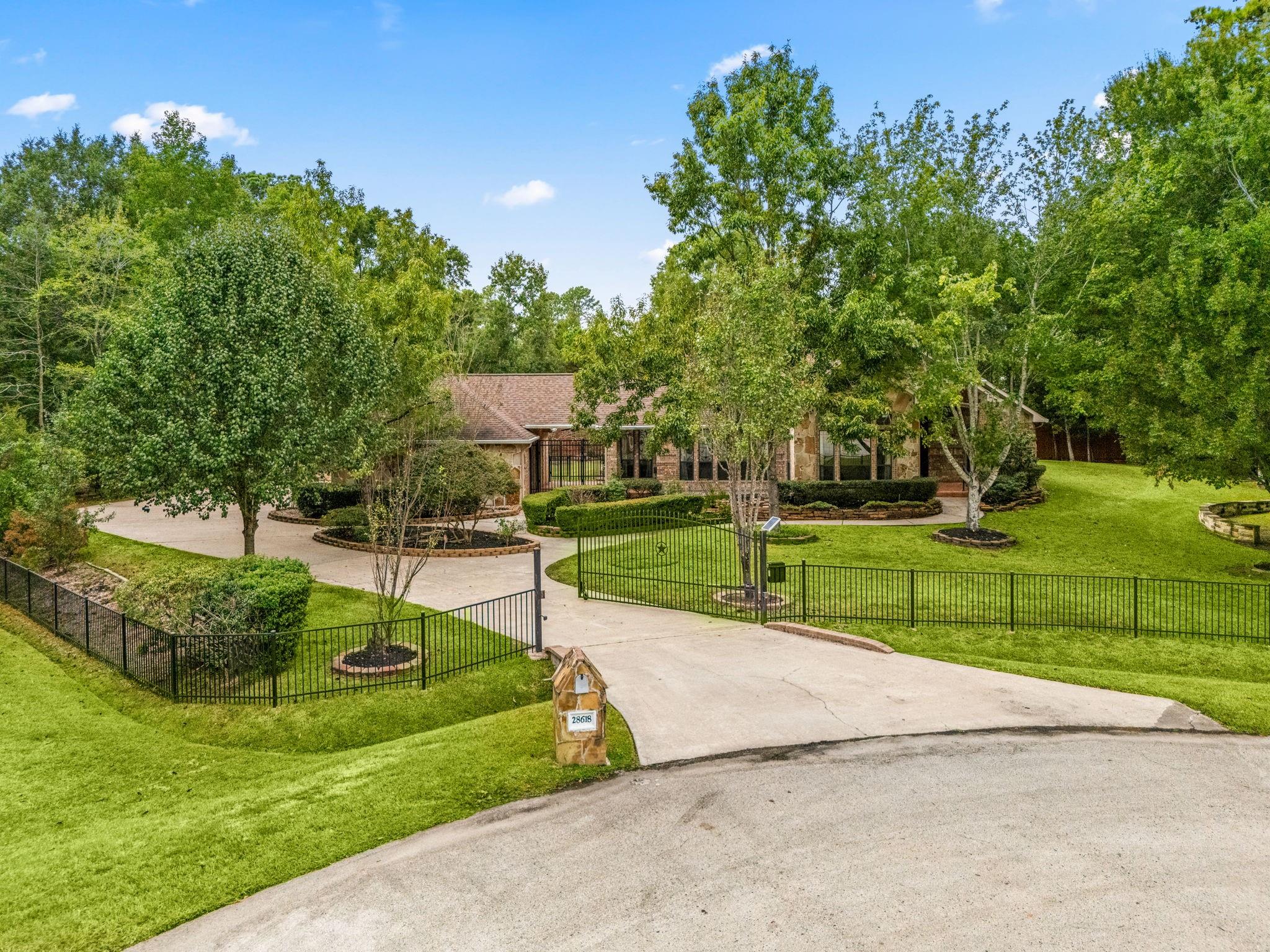 28618 Benders Crossing Drive