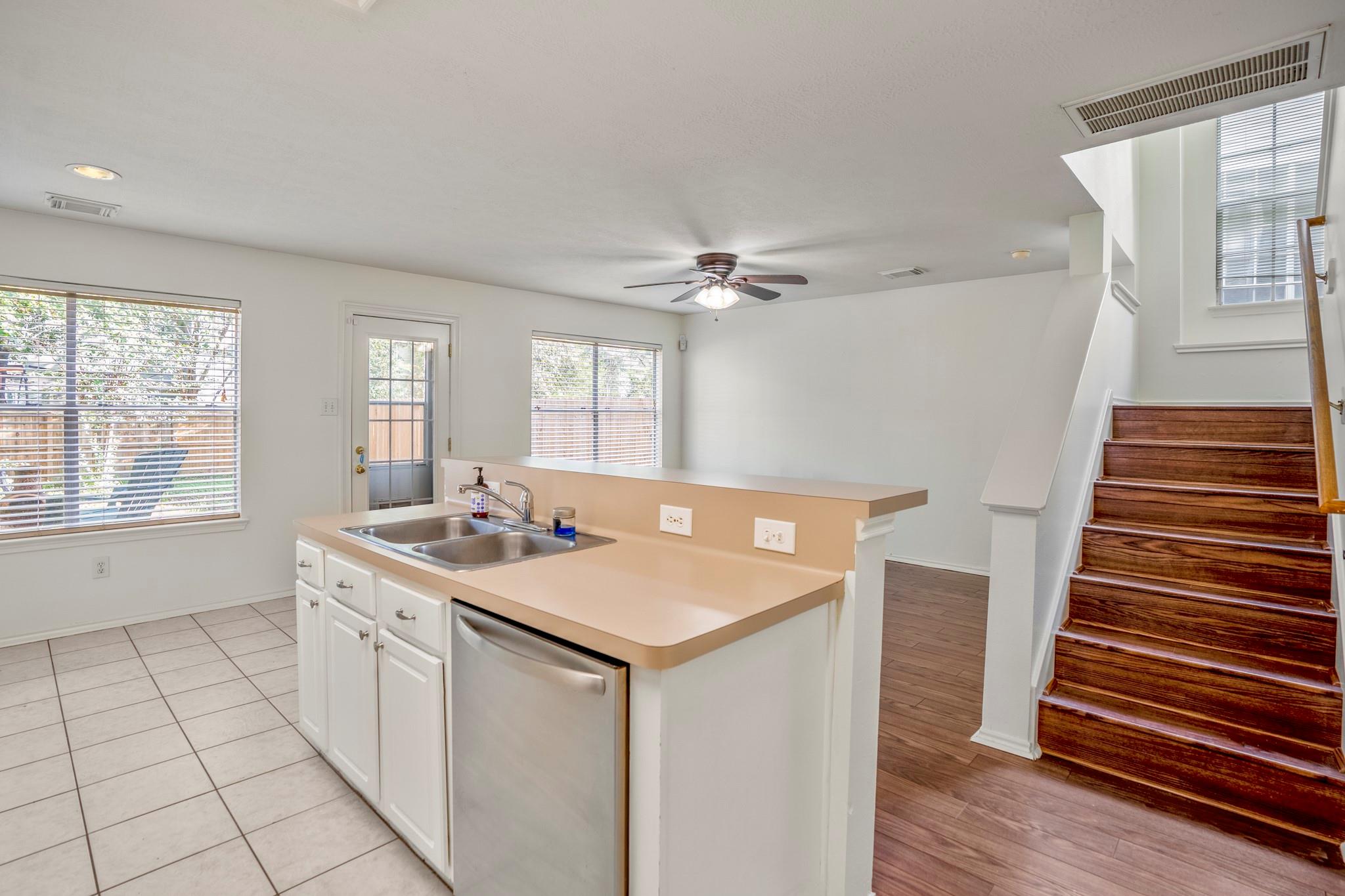 55 N Walden Elms Circle