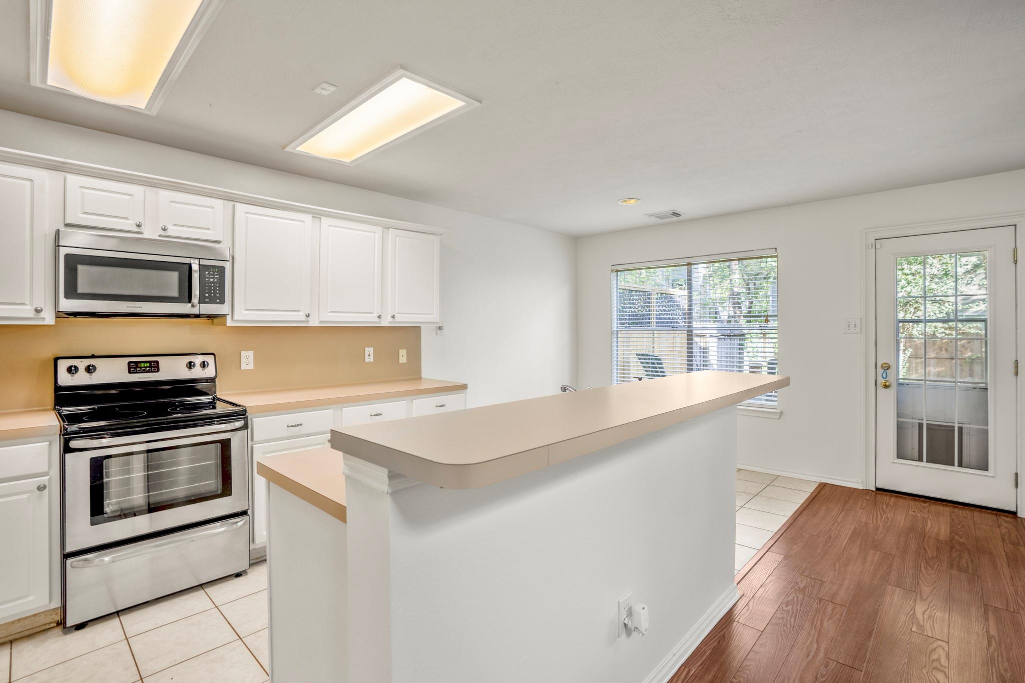 55 N Walden Elms Circle