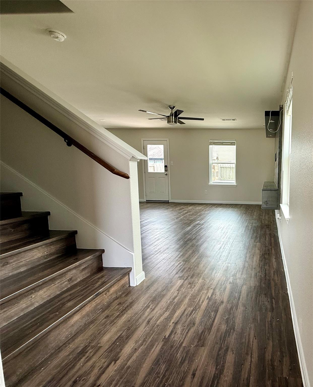 24059 Hay Needle Lane