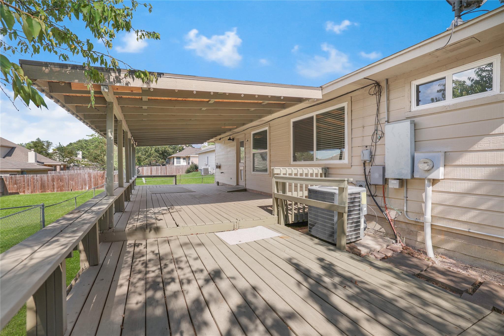 207 Leisure Lane