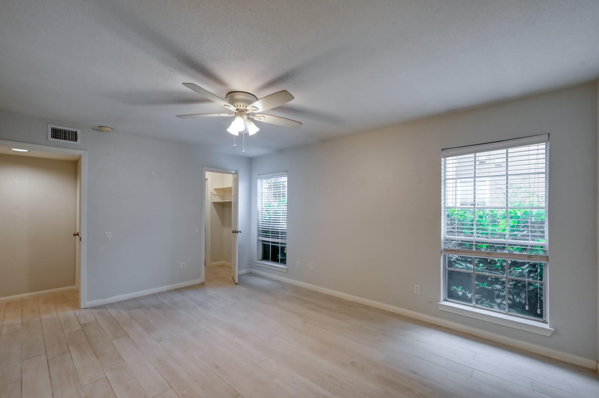 1860 White Oak Drive # 207