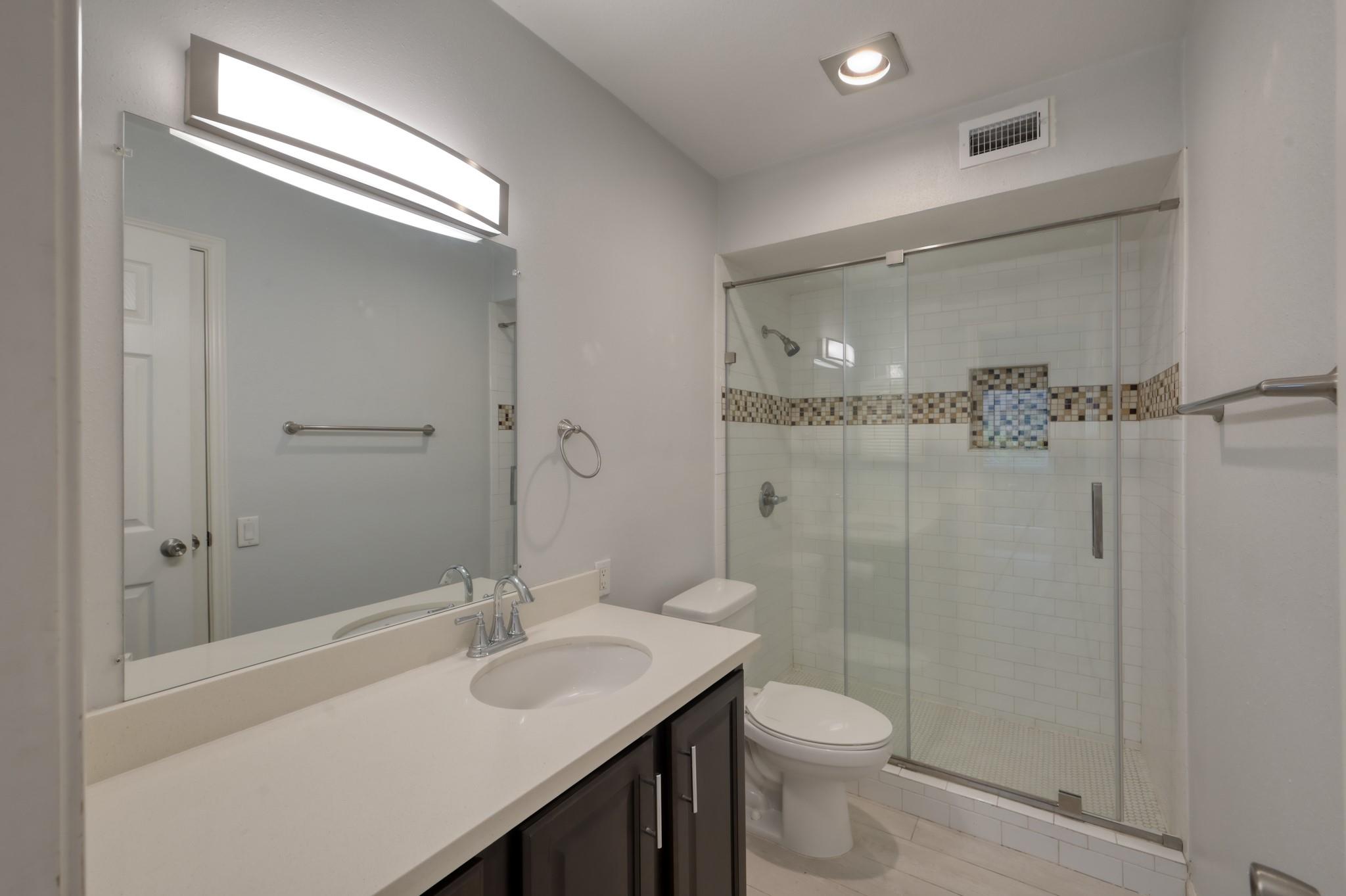 1860 White Oak Drive # 207