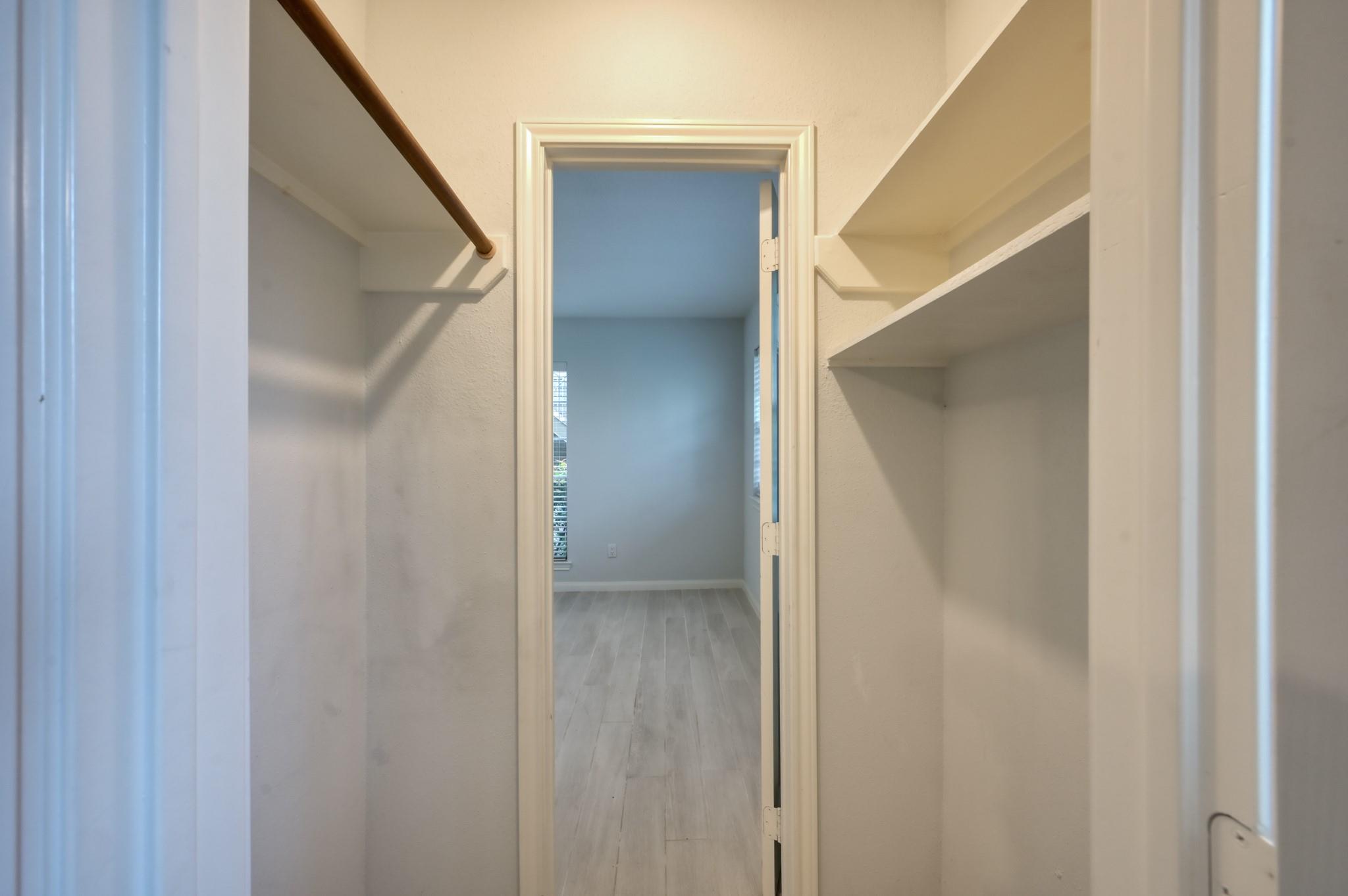 1860 White Oak Drive # 207