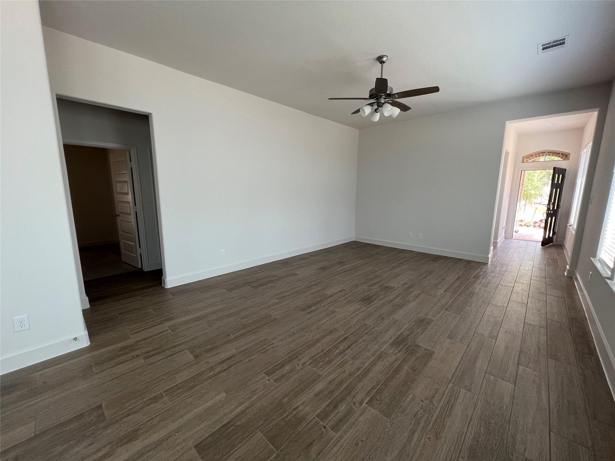 508 Burnaby Ct
