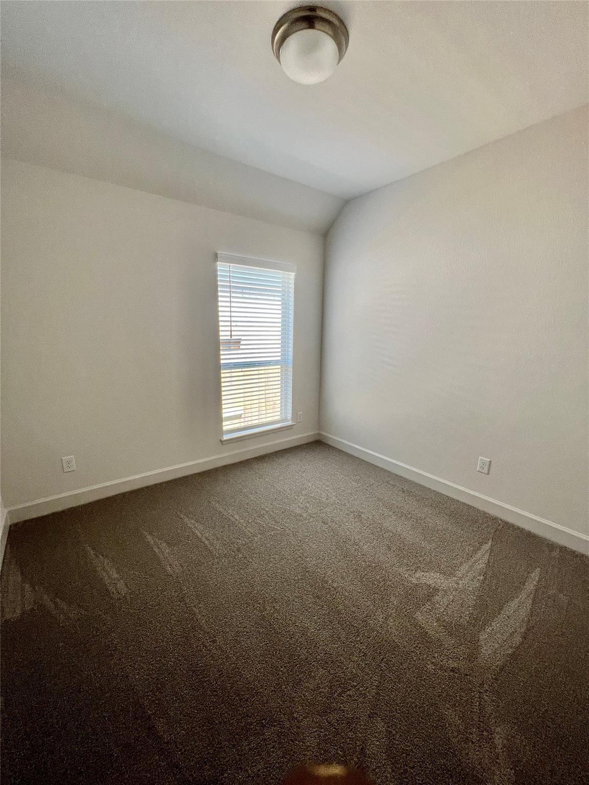 508 Burnaby Ct