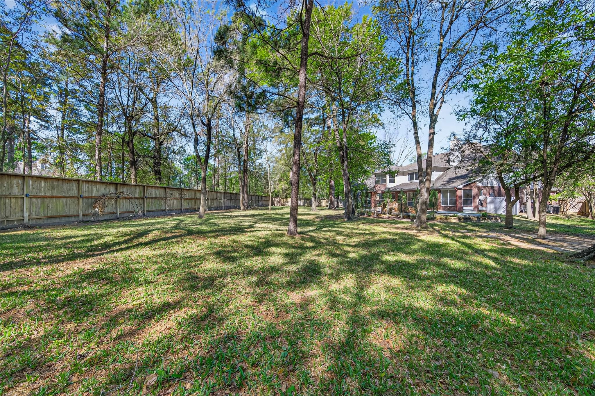 15 Marquise Oaks Place