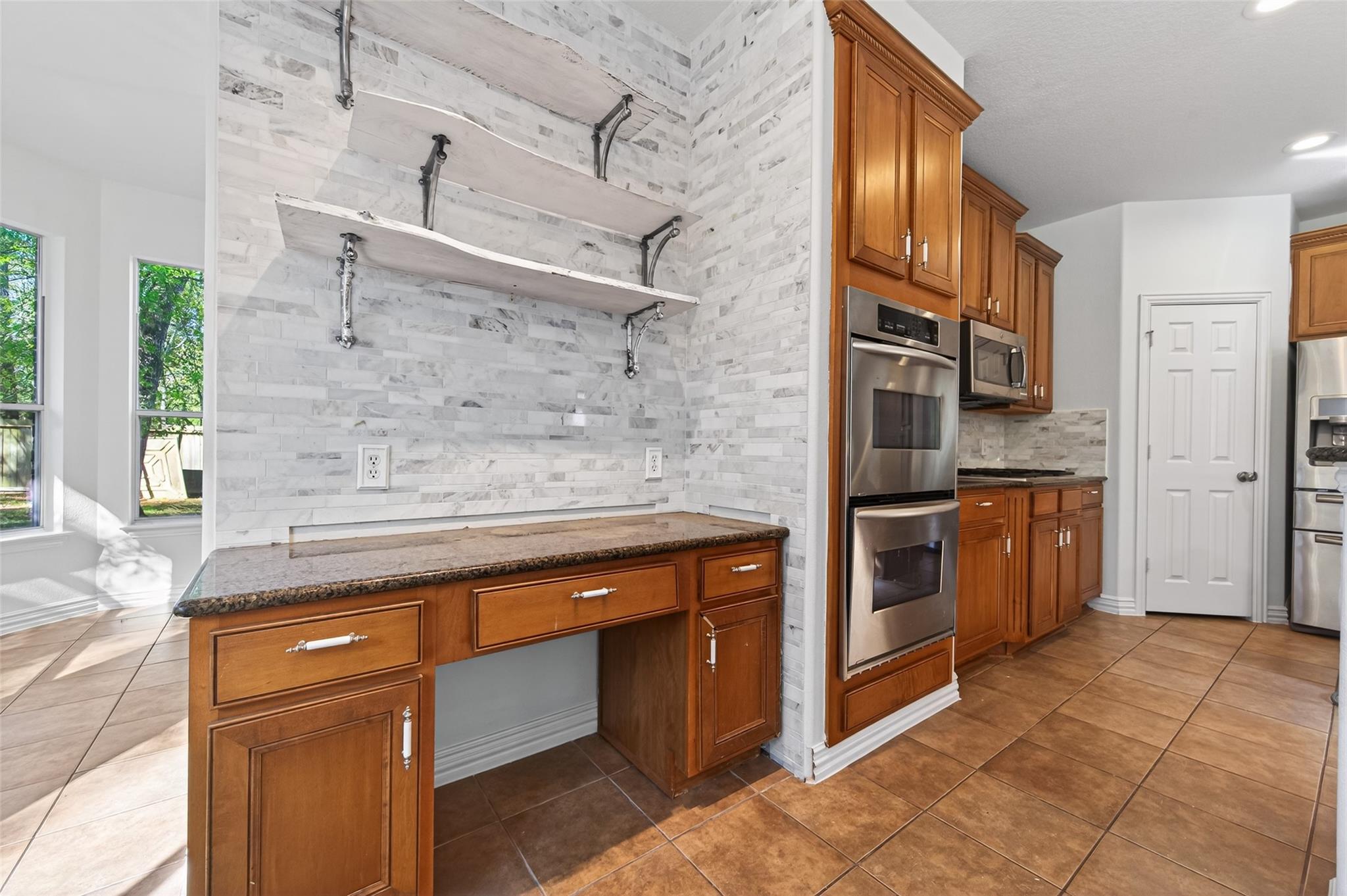 15 Marquise Oaks Place