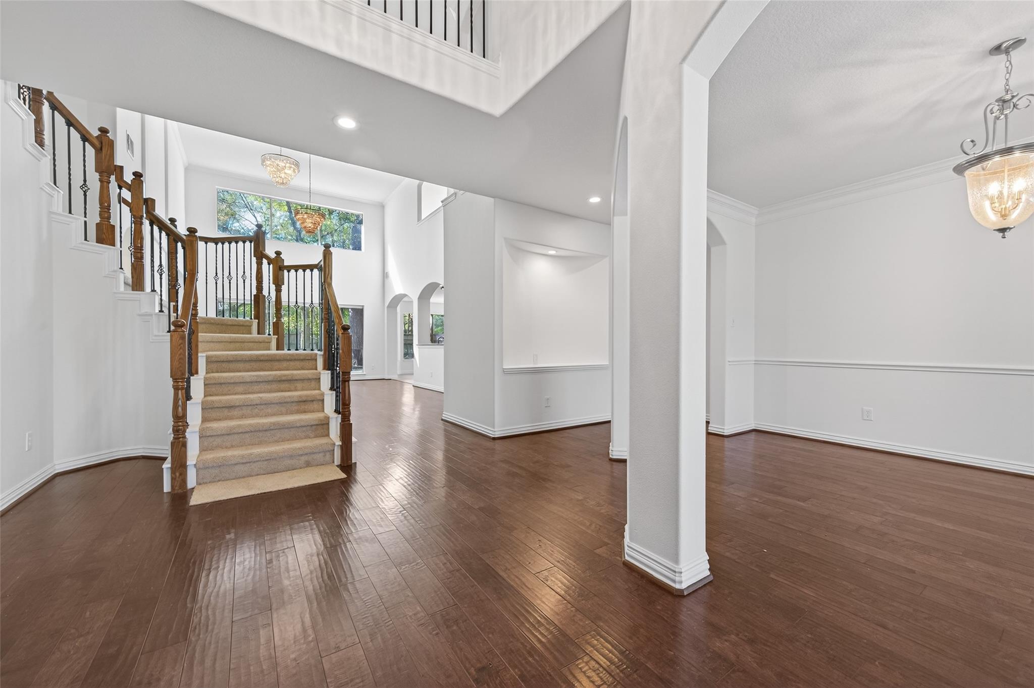 15 Marquise Oaks Place