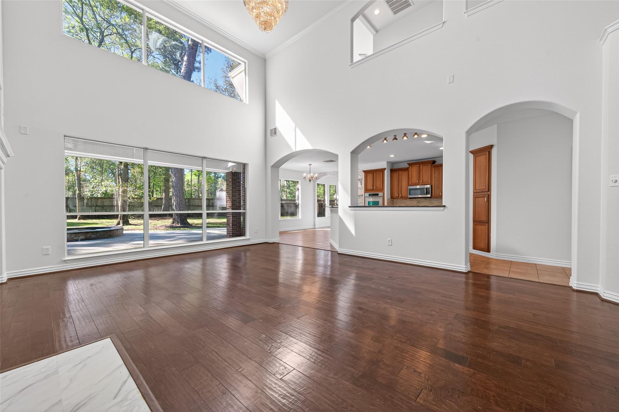 15 Marquise Oaks Place