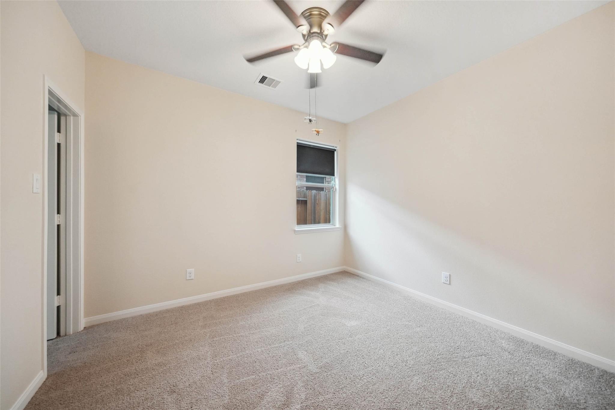 2038 Borthwick Lane