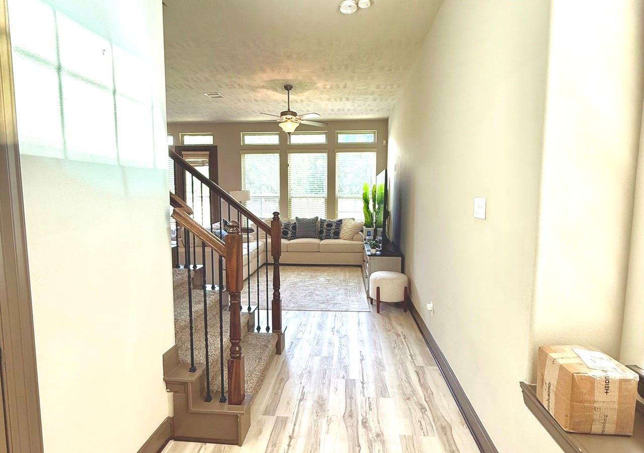 7 Aventura Place