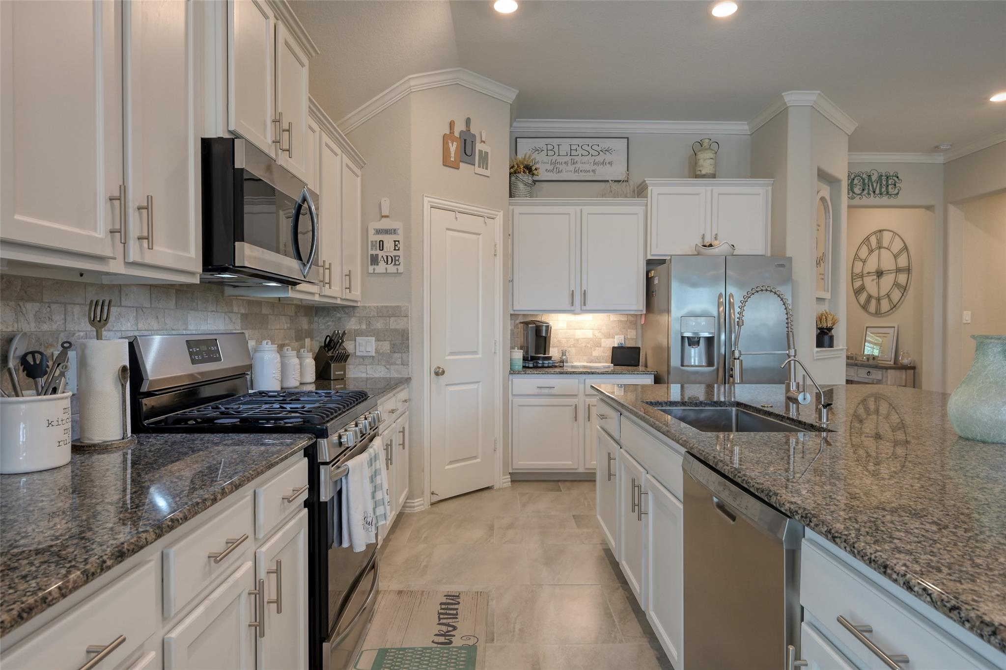 3465 Stablewood Grove Lane
