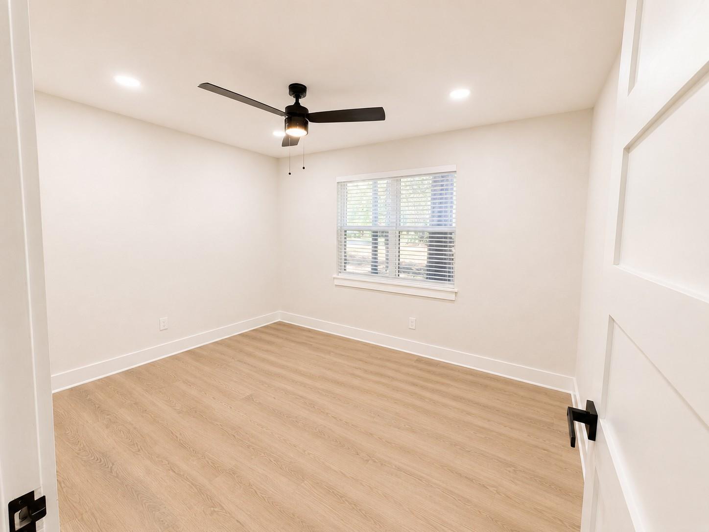 1527 Sungail Drive