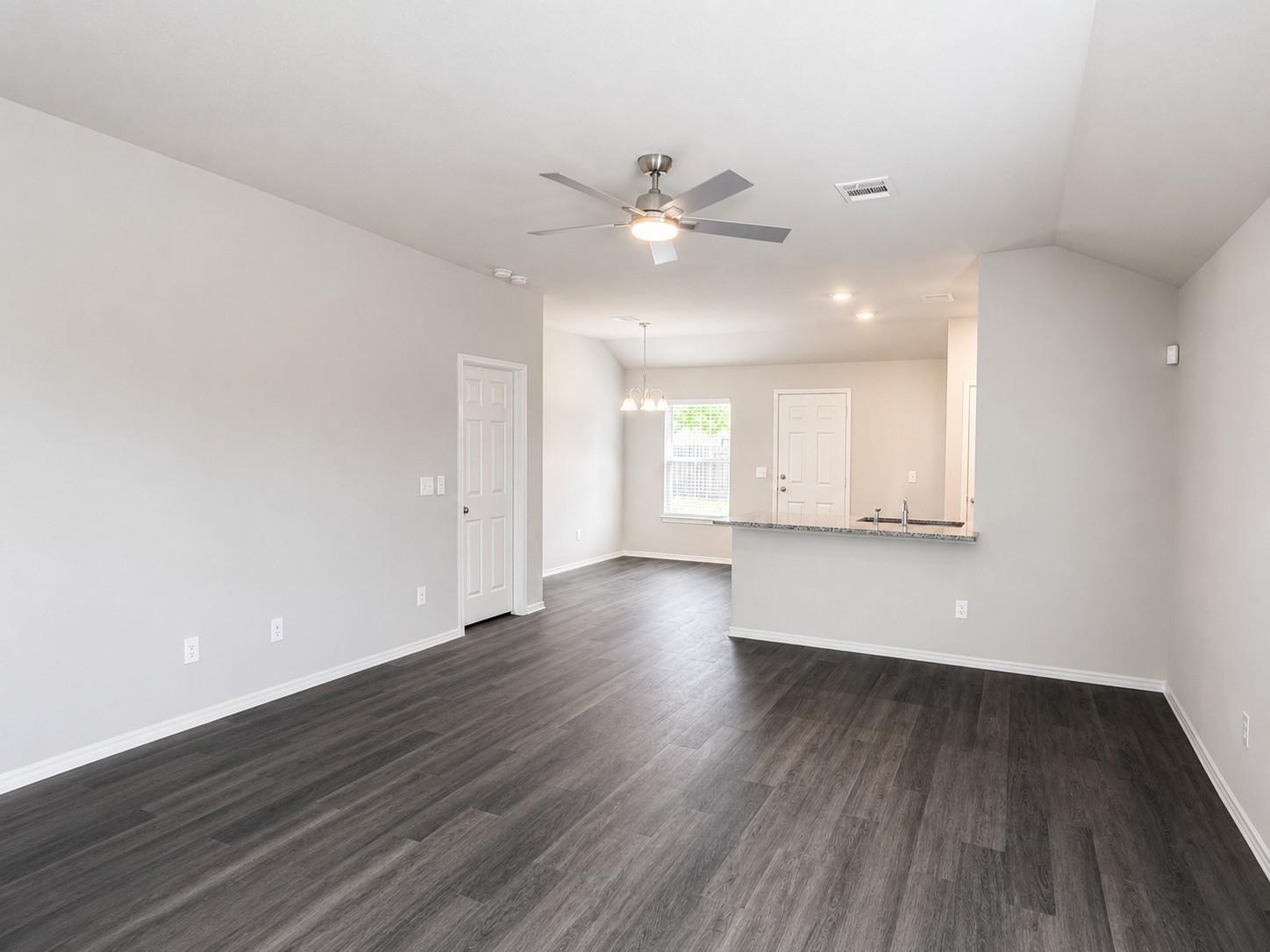 102 Bellewood Manor Drive