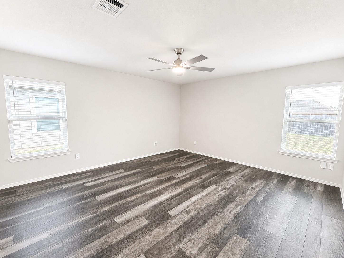 102 Bellewood Manor Drive