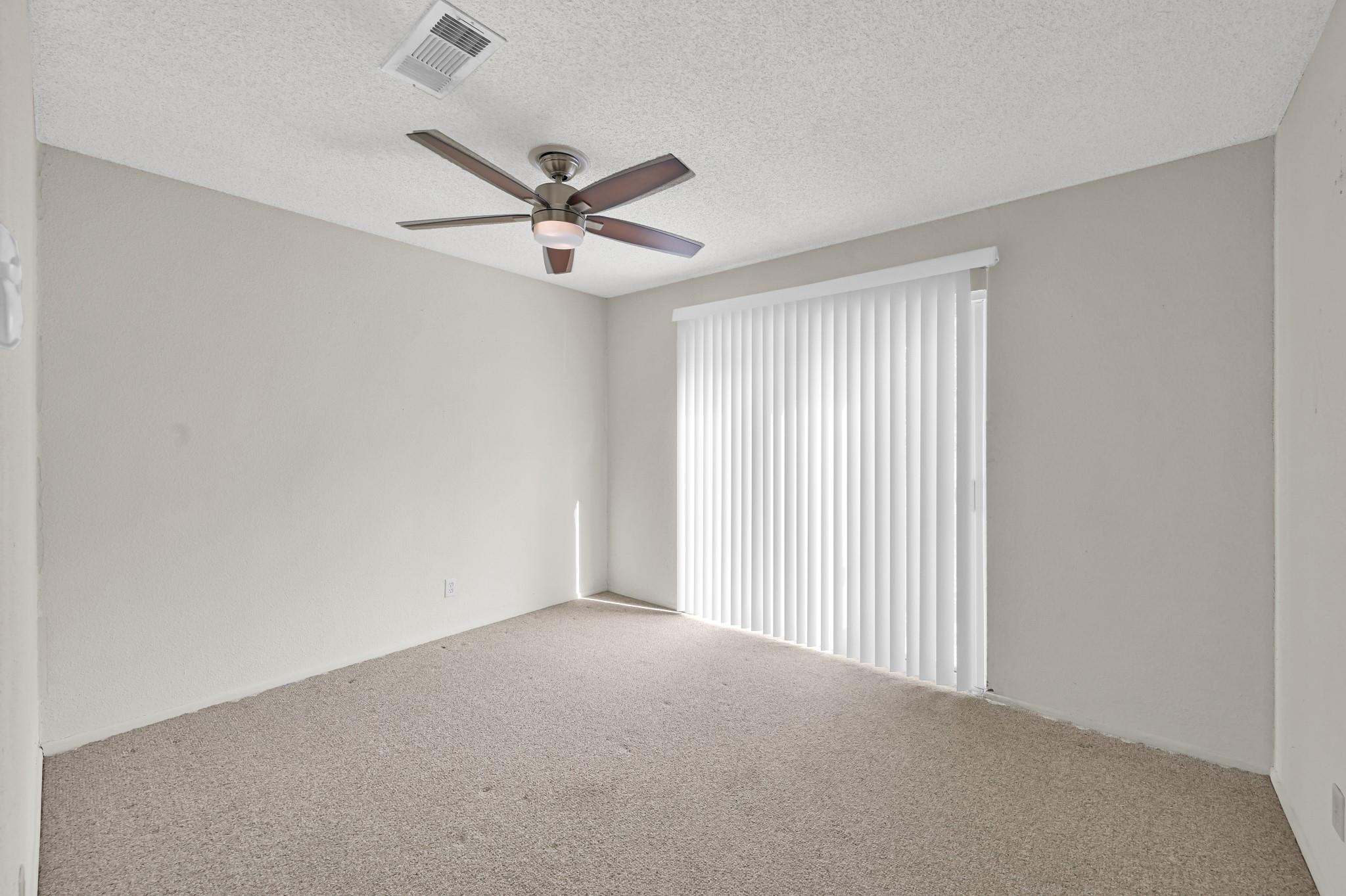 162 Villa Way