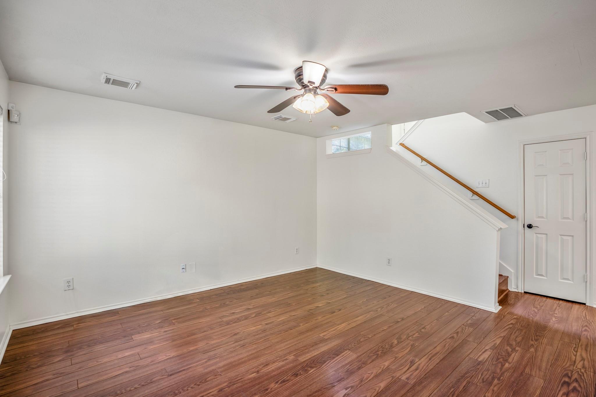 55 N Walden Elms Circle