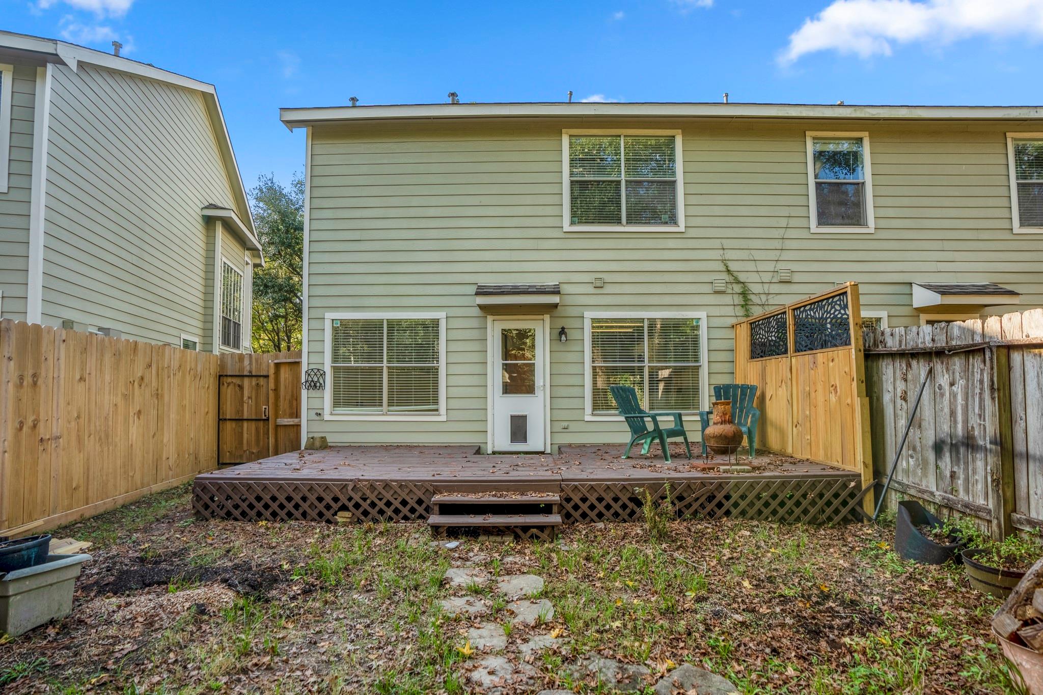 55 N Walden Elms Circle