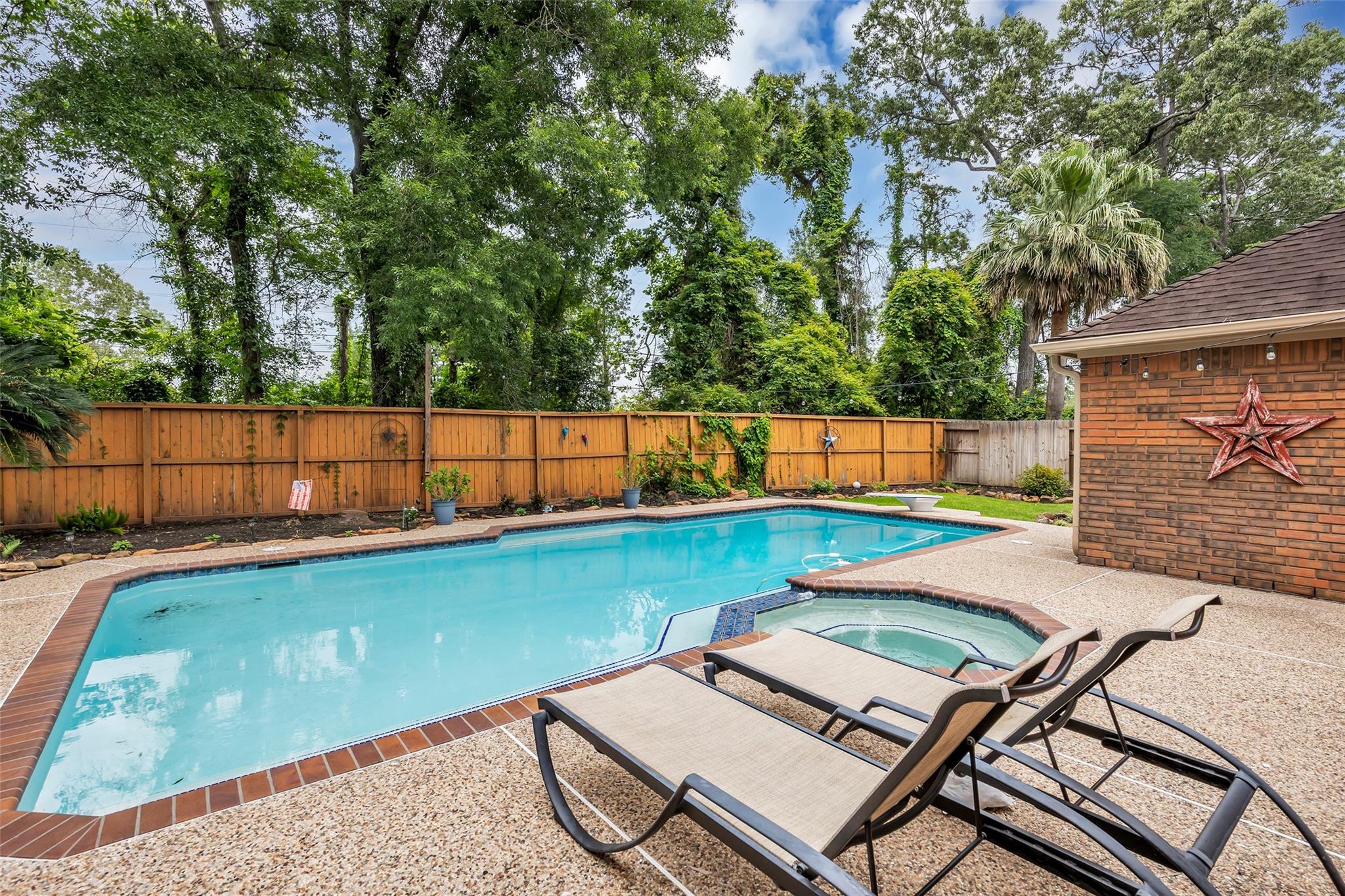 3730 Tree Manor Lane
