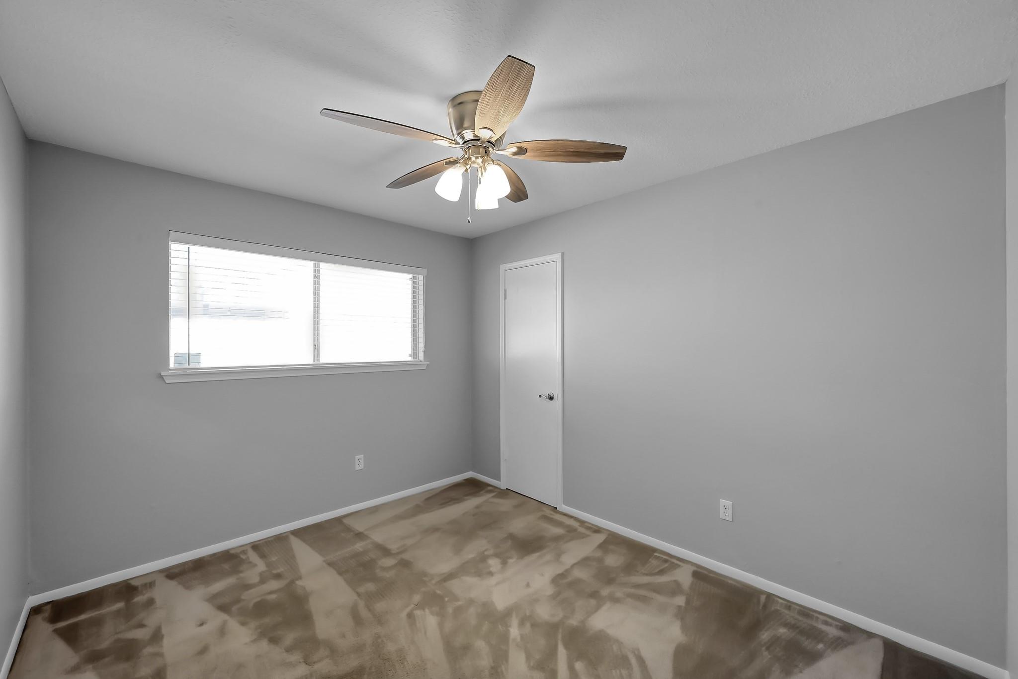 6614 Vialinda Drive