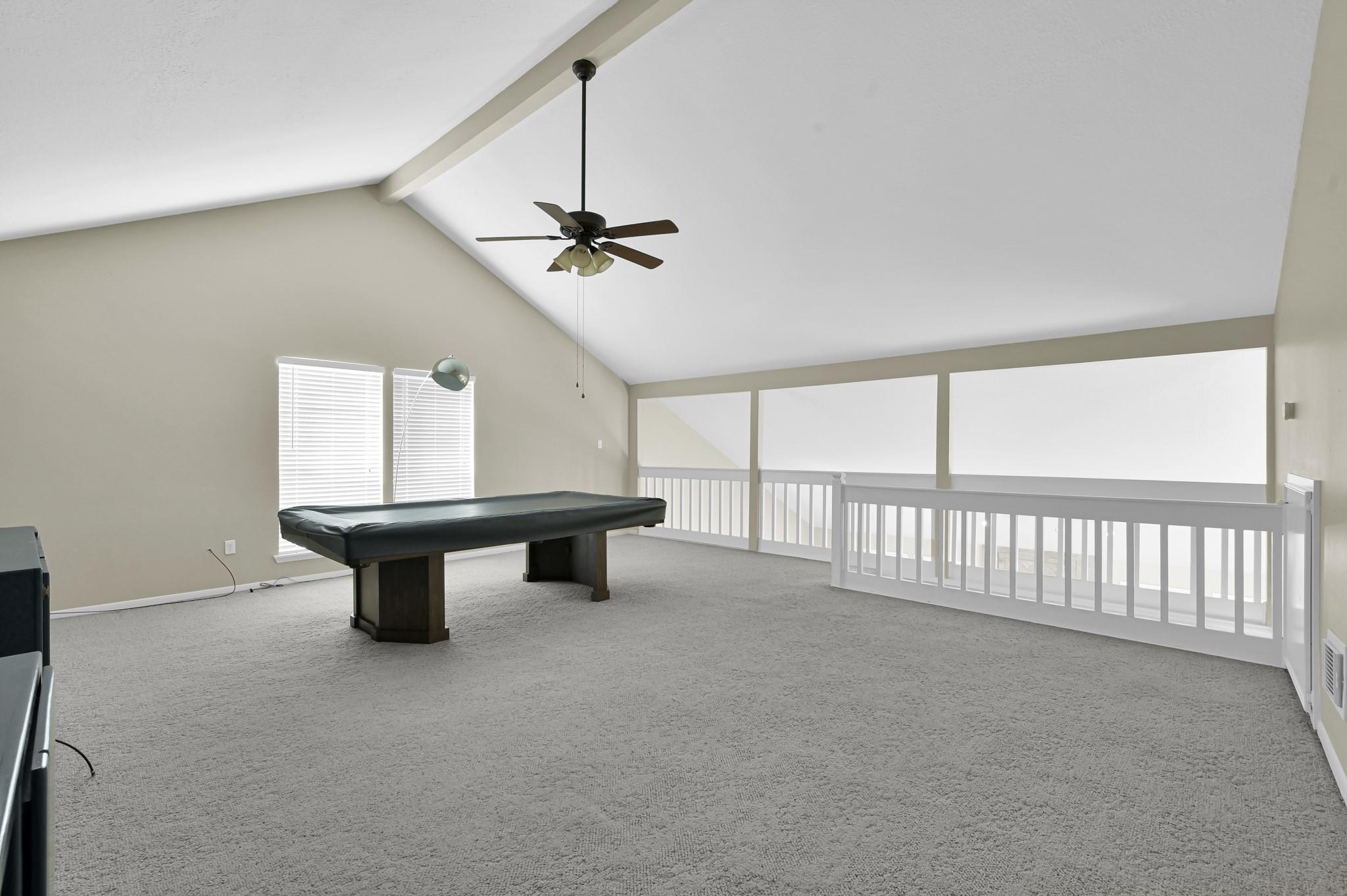 6614 Vialinda Drive
