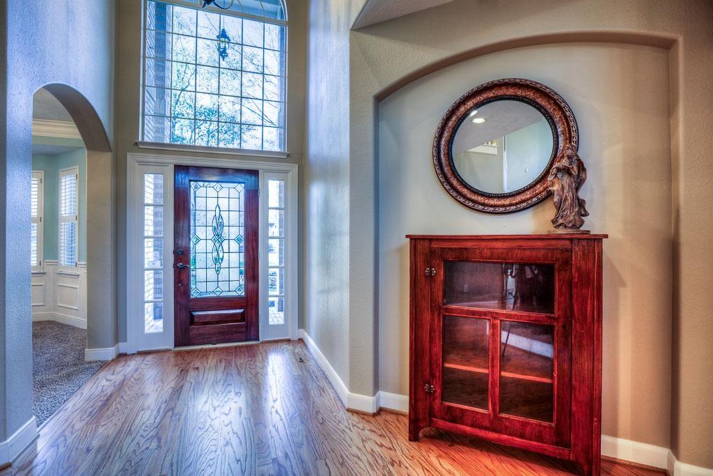 6 Greycrest Place