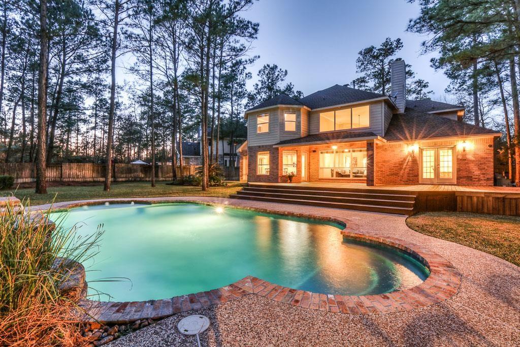6 Greycrest Place