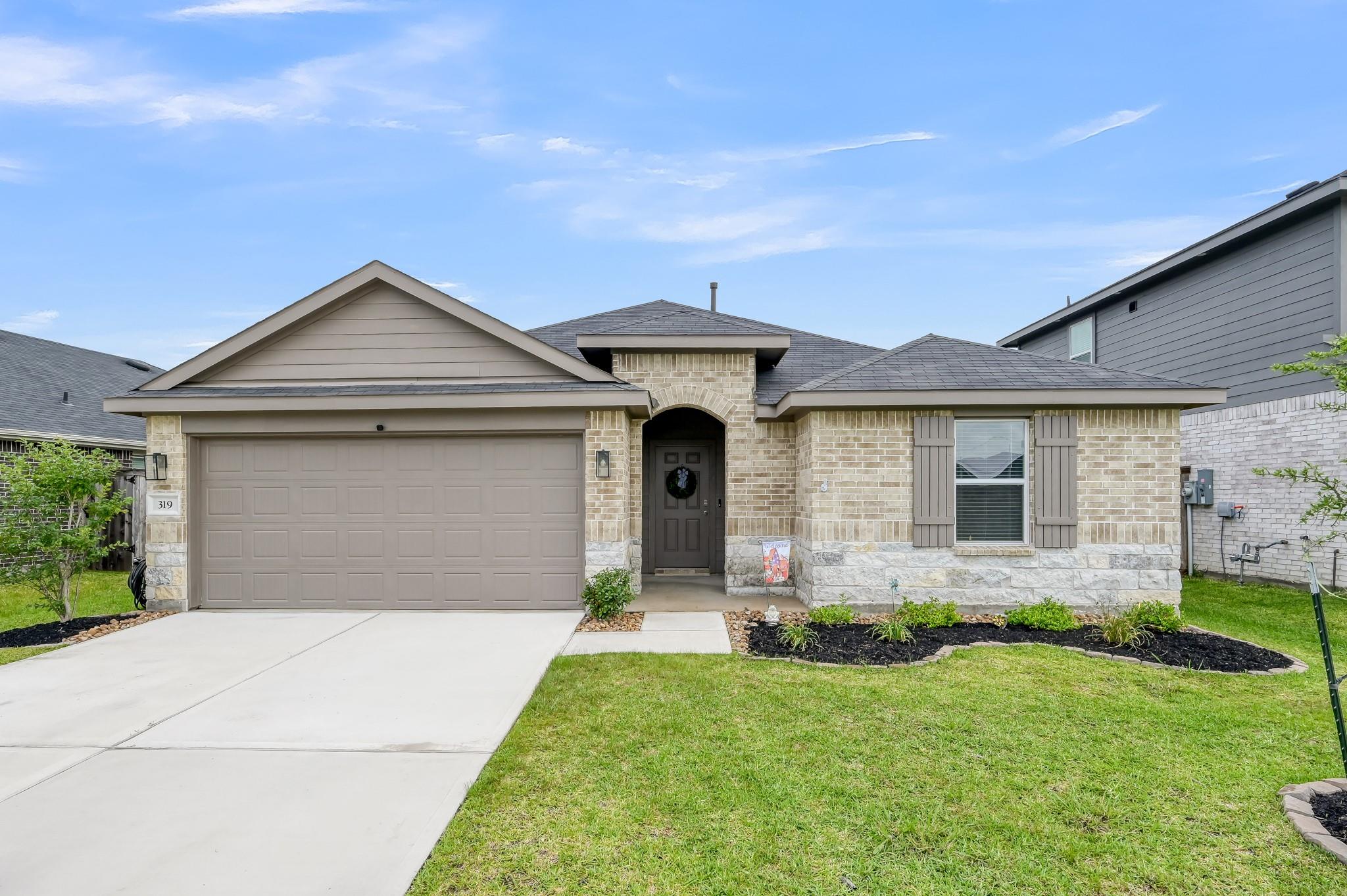 319 Chateau Bay Lane