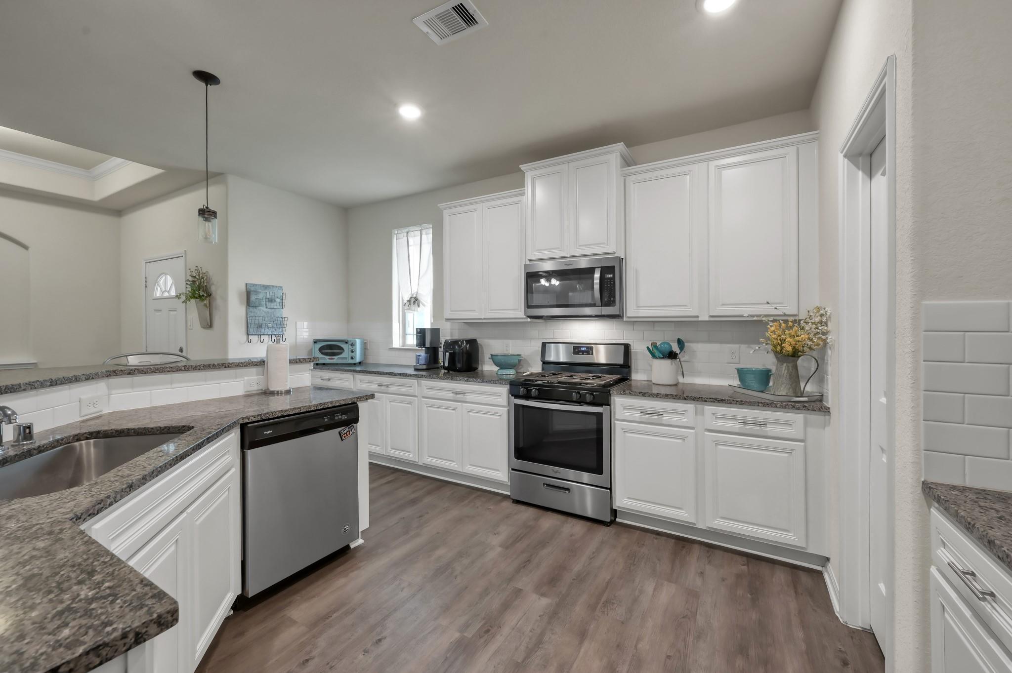 6264 Rolling Hills Road