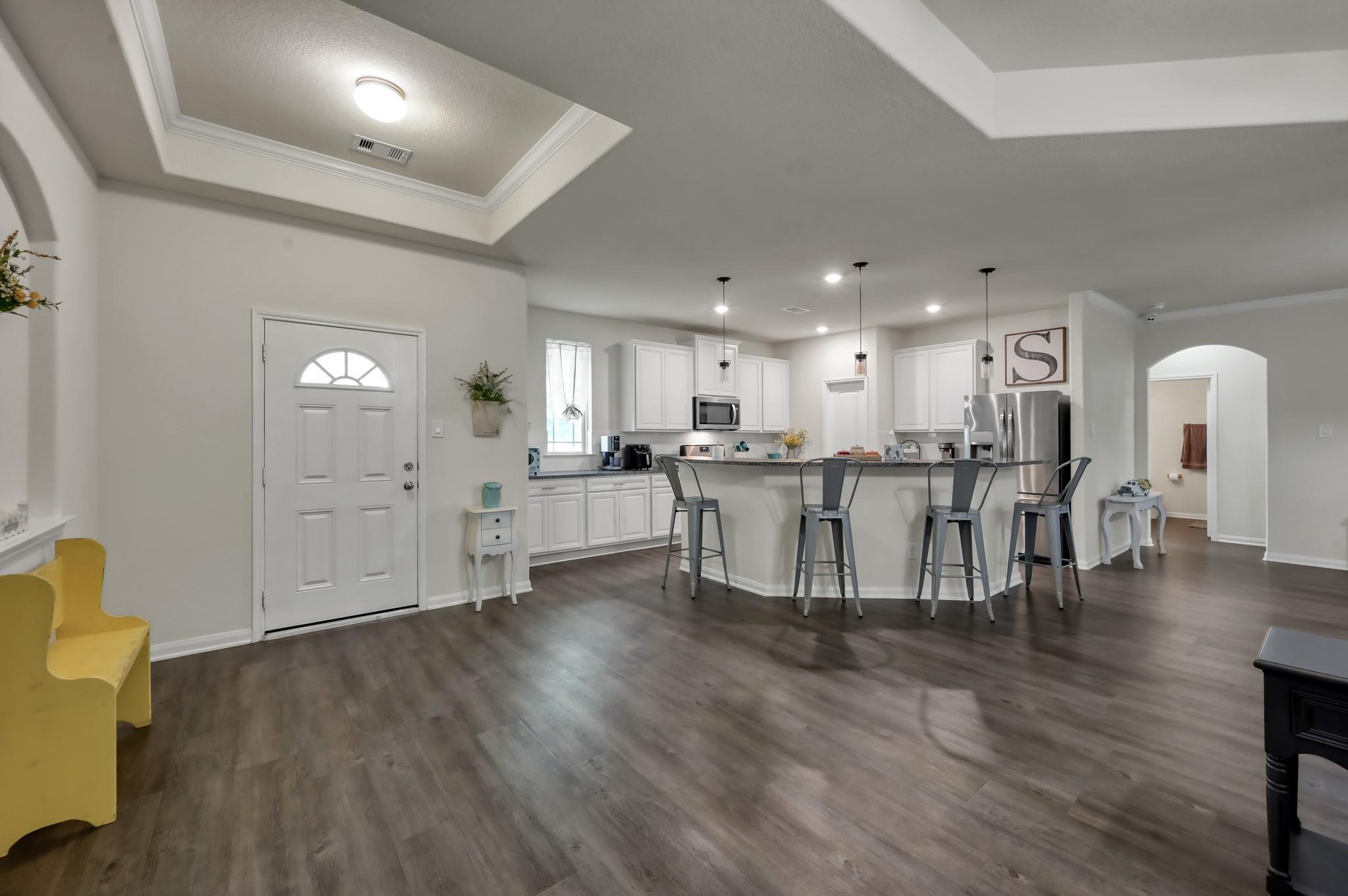 6264 Rolling Hills Road