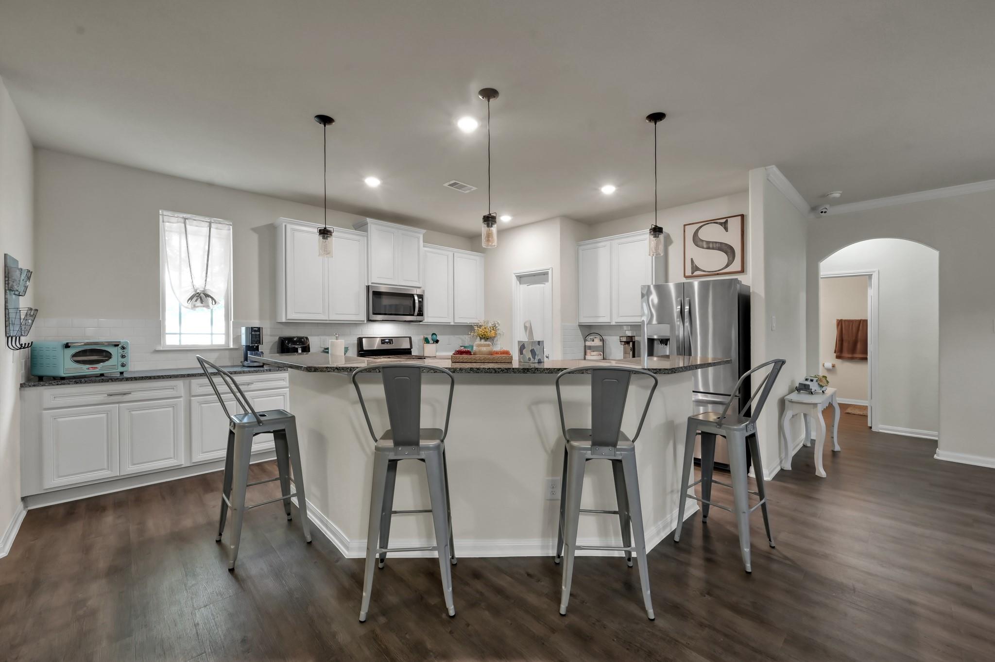 6264 Rolling Hills Road