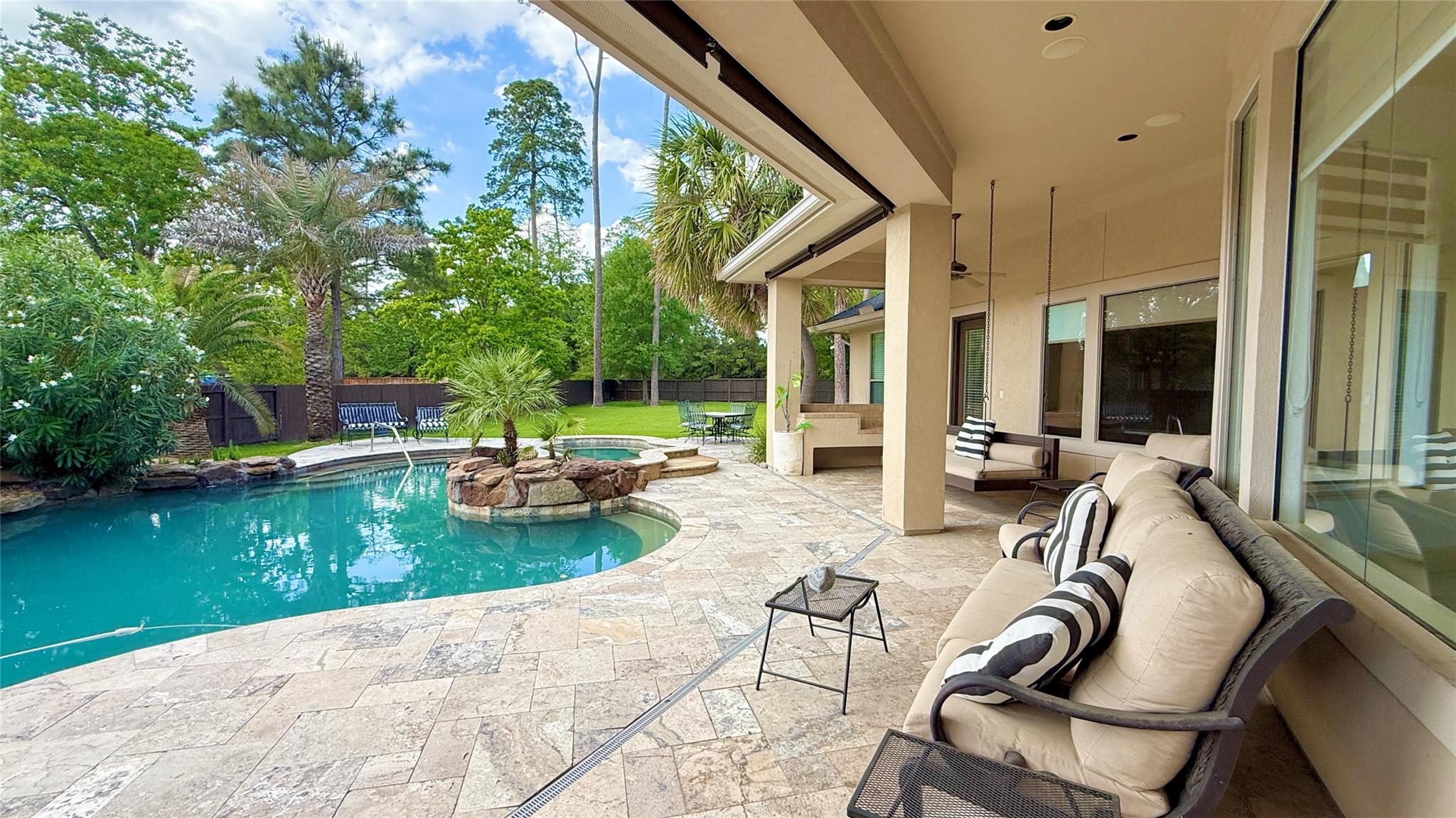 8103 Hideaway Lake Circle