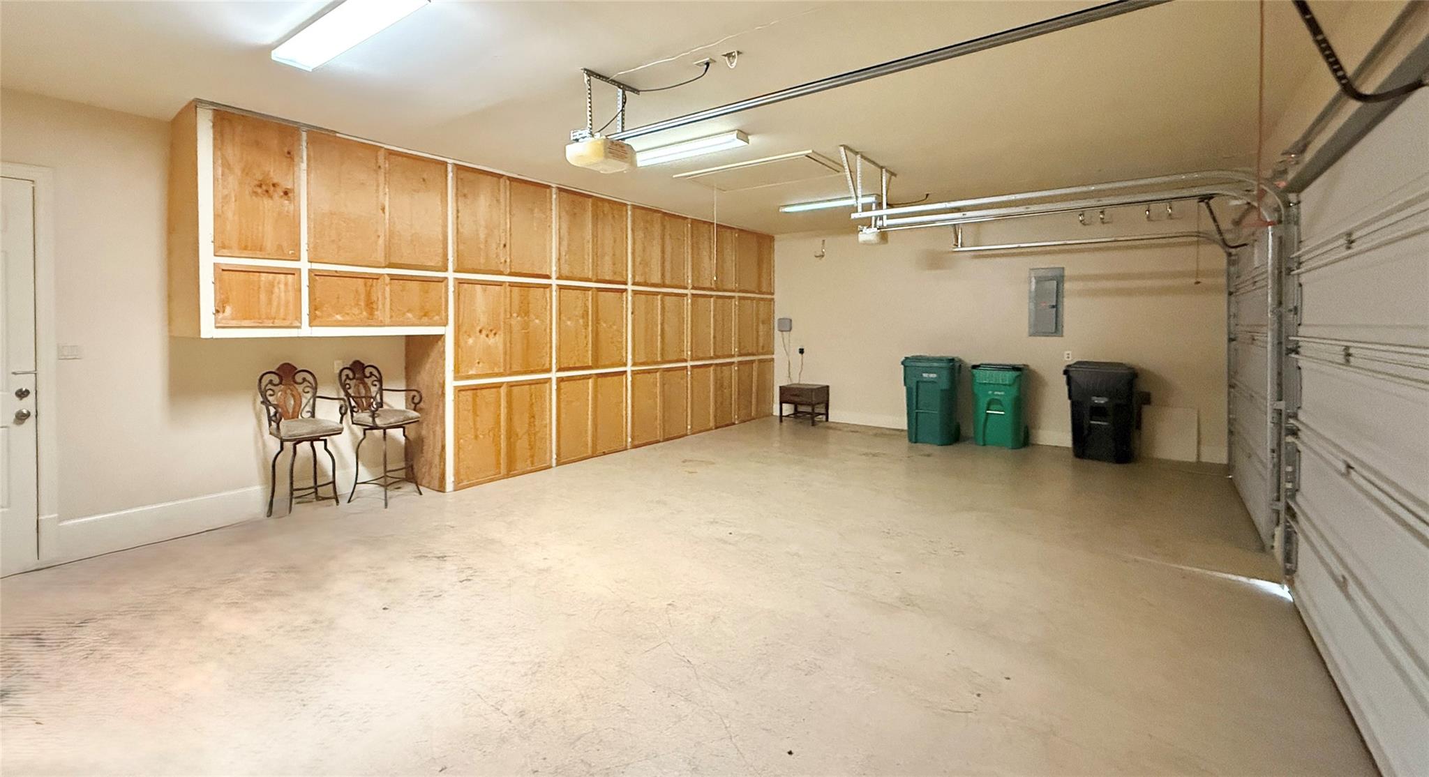 8103 Hideaway Lake Circle