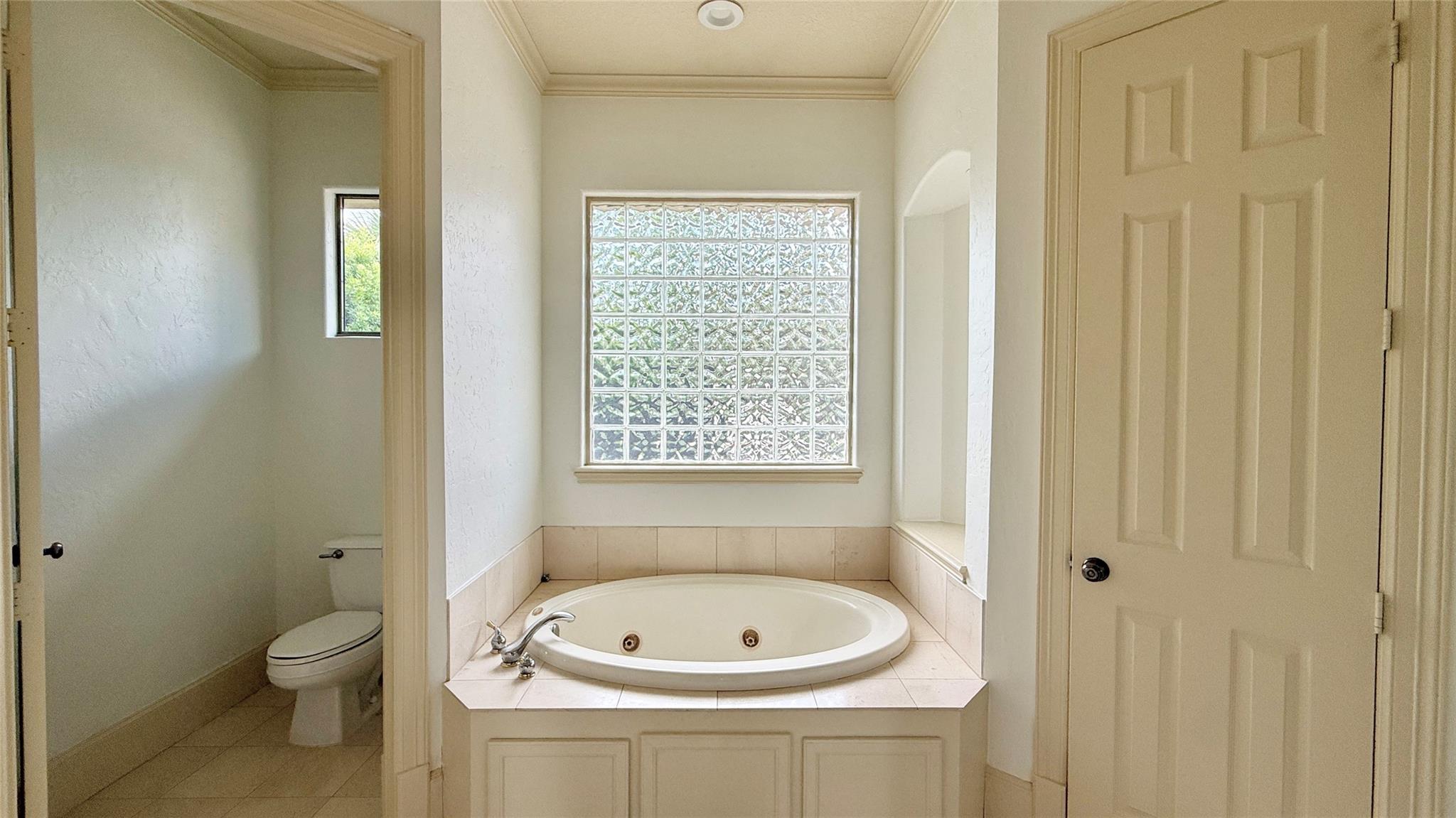 8103 Hideaway Lake Circle