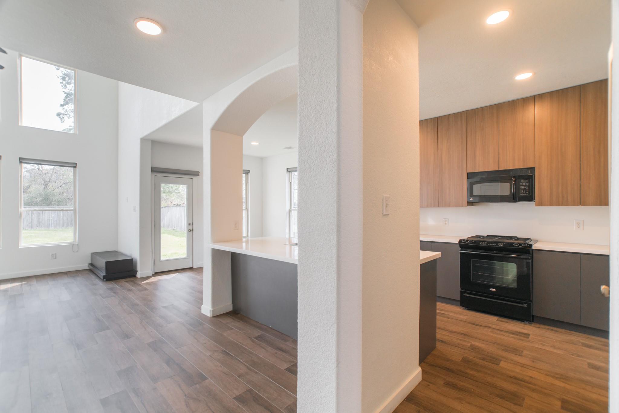 102 E Lasting Spring Circle