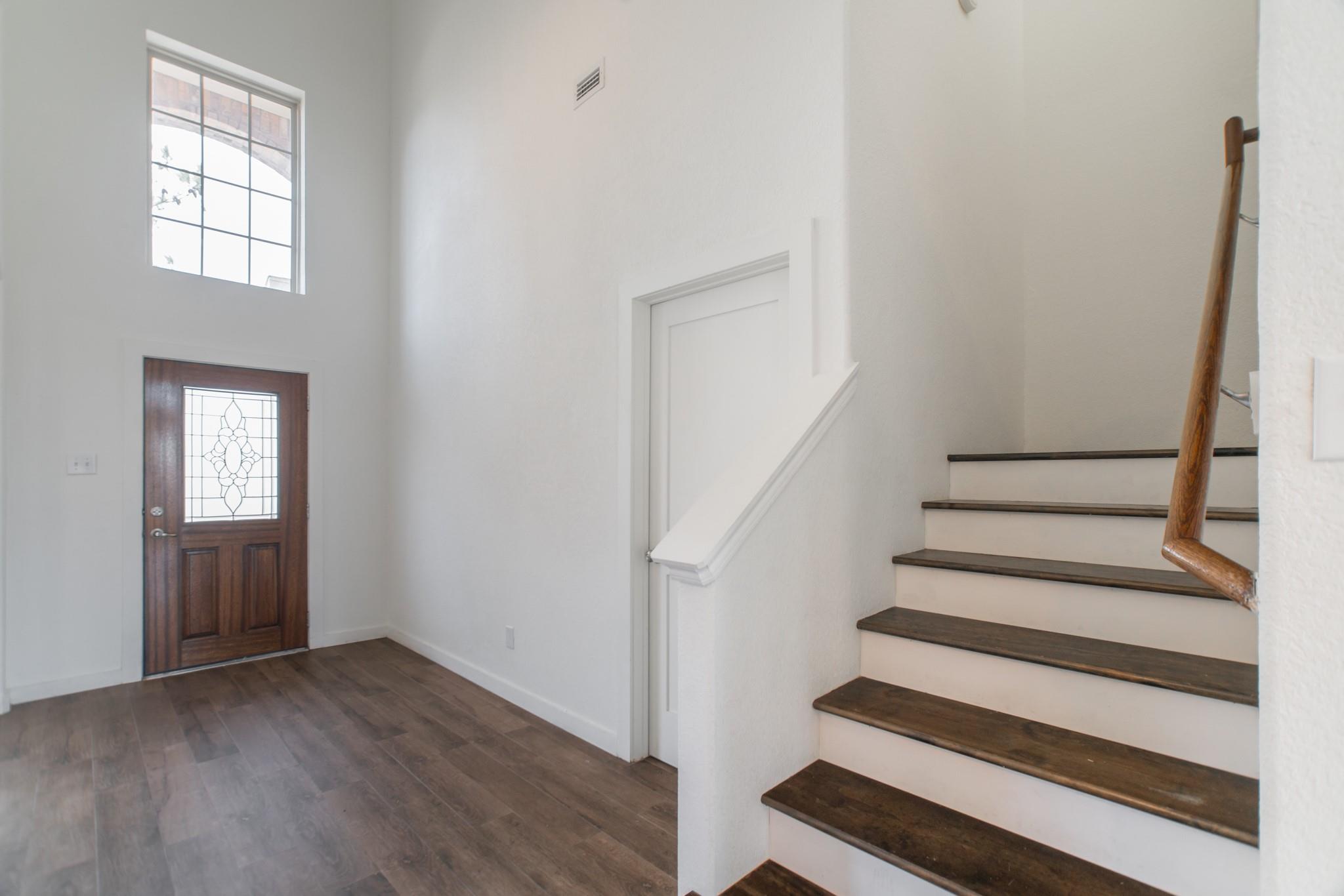 102 E Lasting Spring Circle