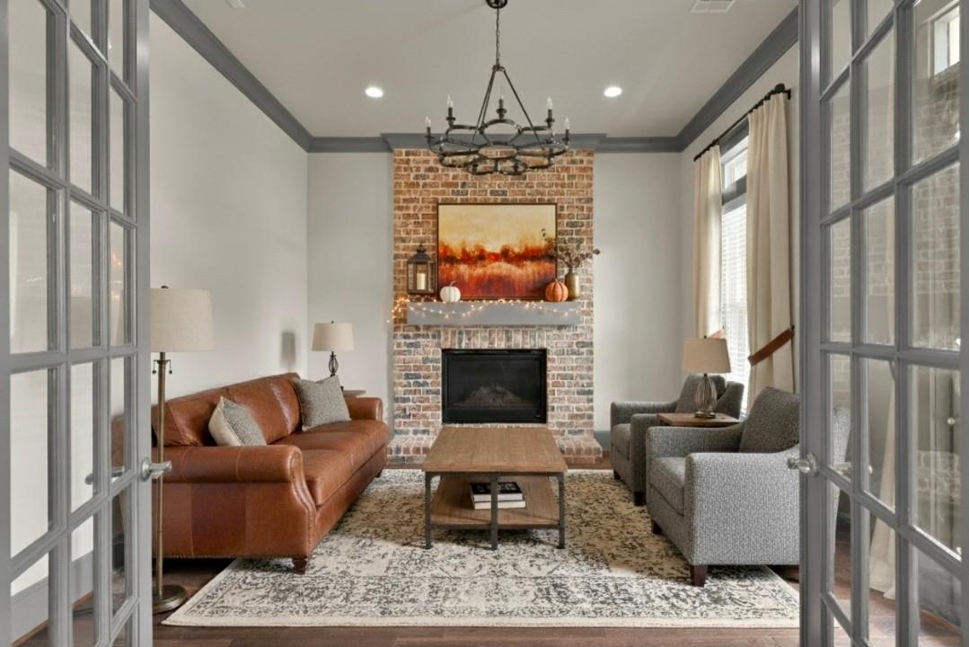 2331 Bottlebrush Lane