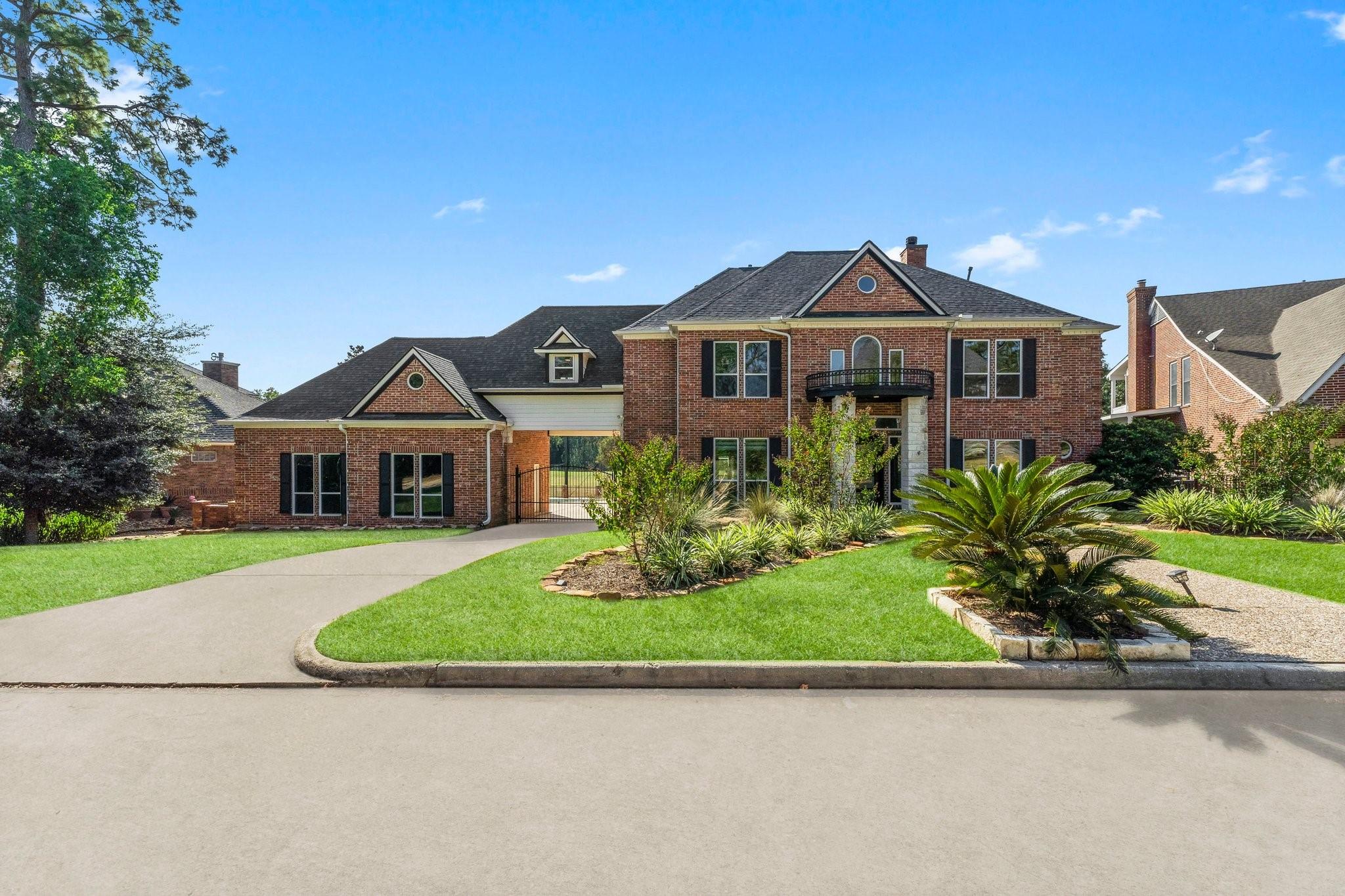 24611 W Kingscrest Circle