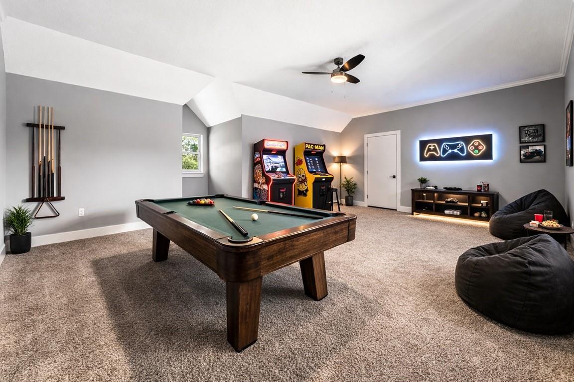 24611 W Kingscrest Circle