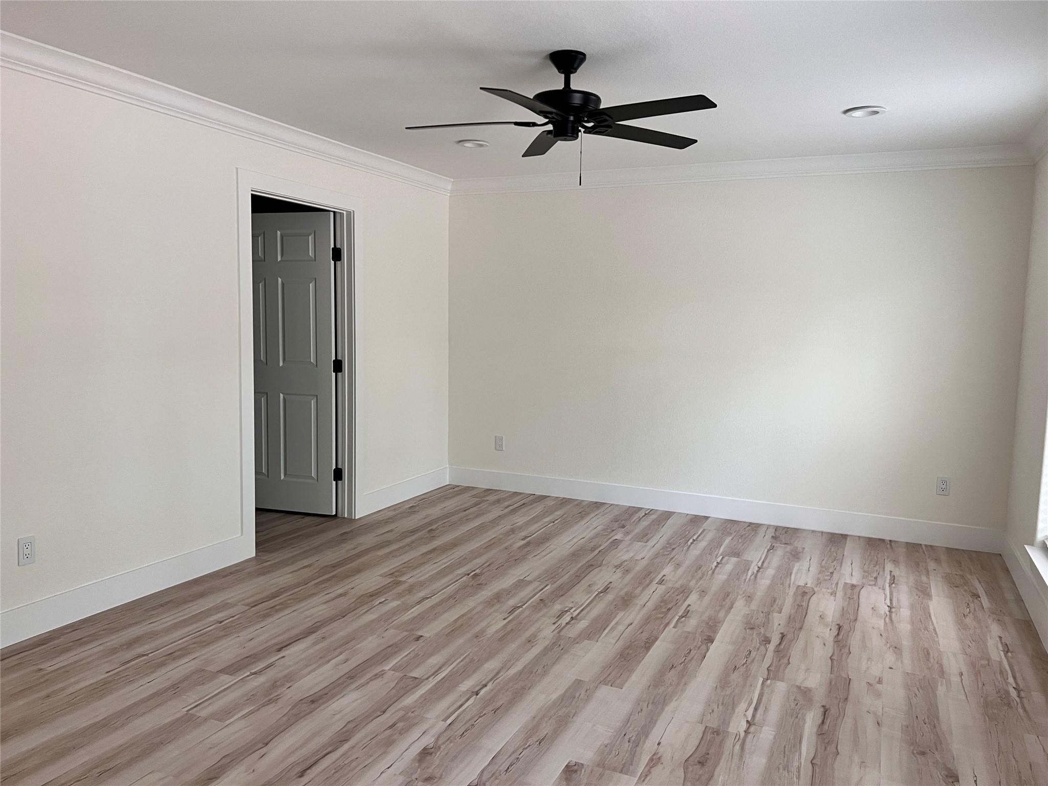 2015 Royal Oak Place