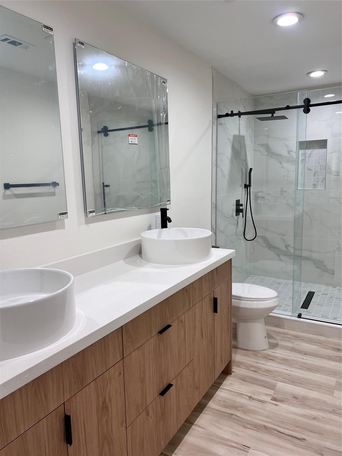 2015 Royal Oak Place