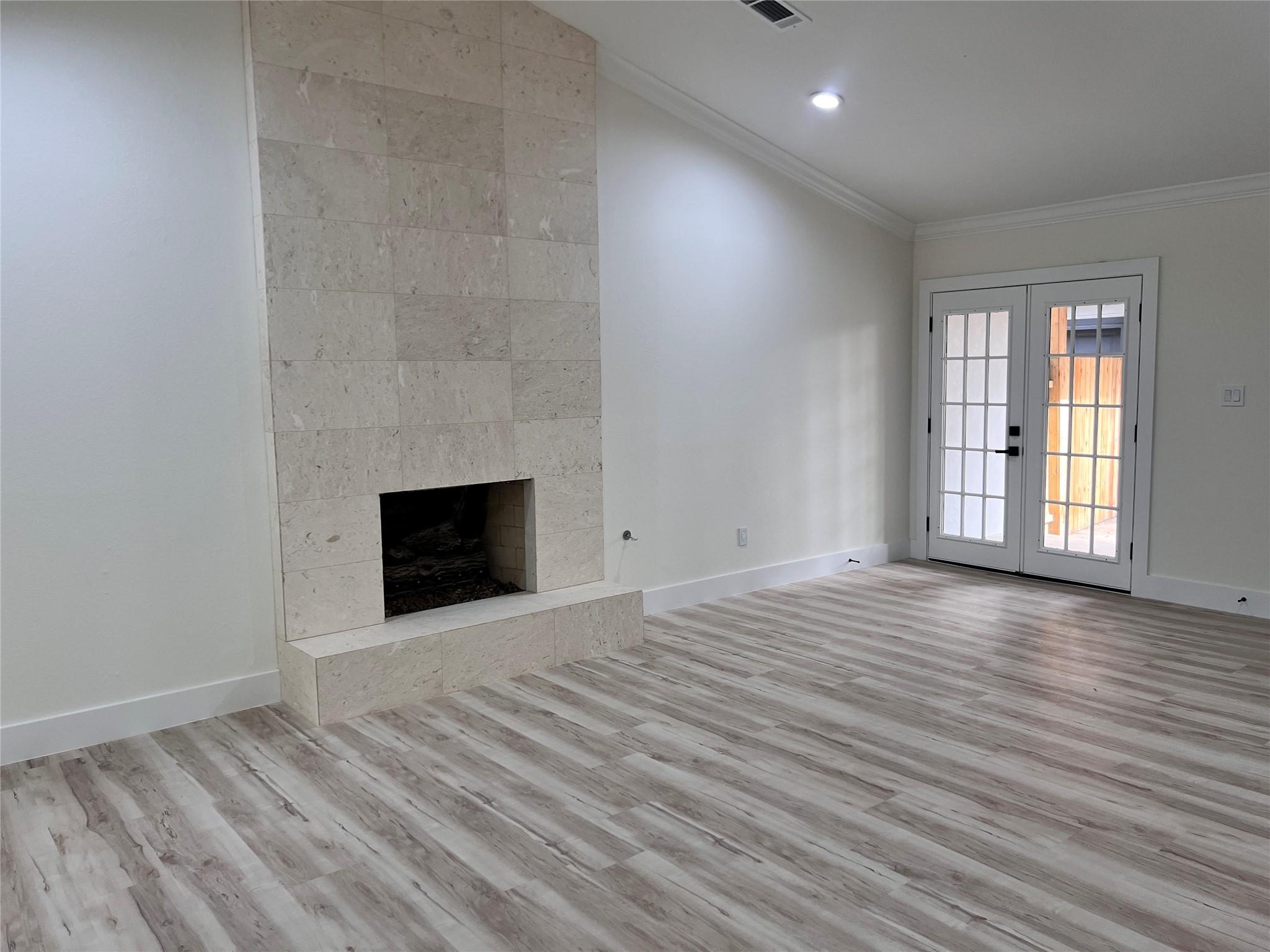 2015 Royal Oak Place