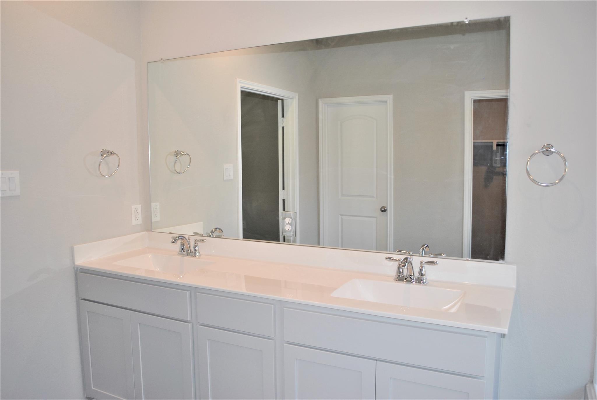 14131 Lake Lodge Drive
