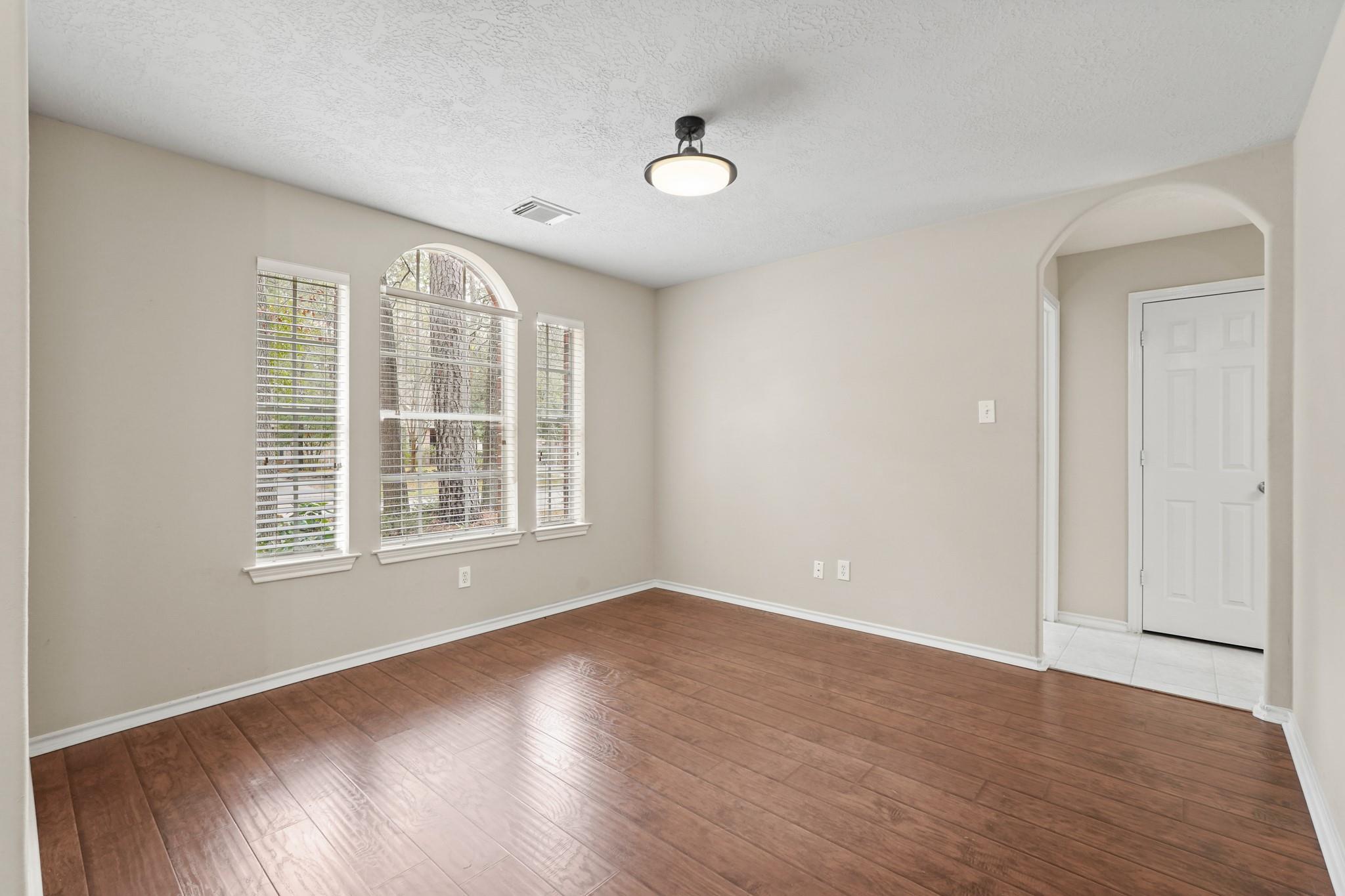 27 E Russet Grove Circle Circle