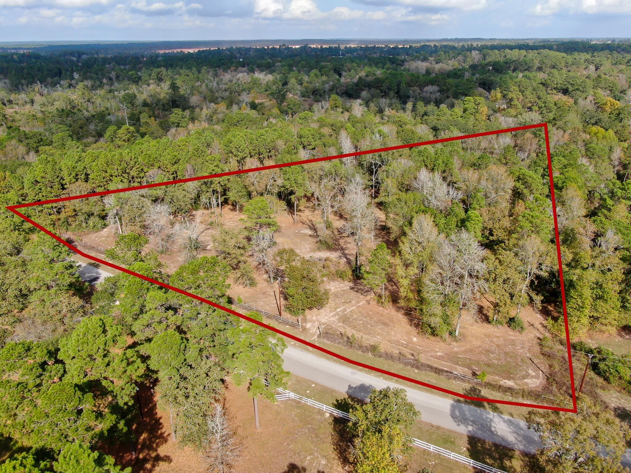 28016 Greenbriar Drive