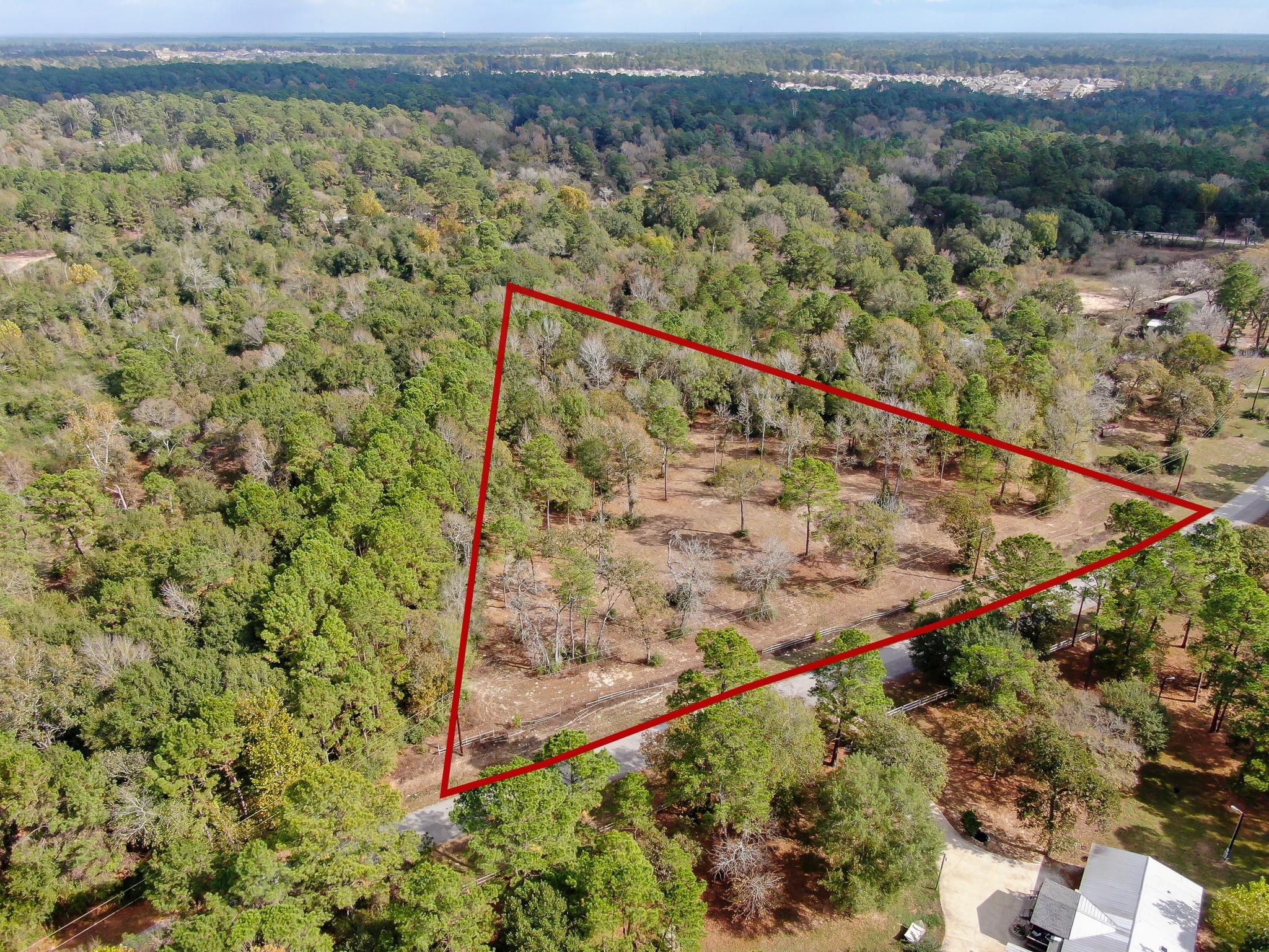 28016 Greenbriar Drive