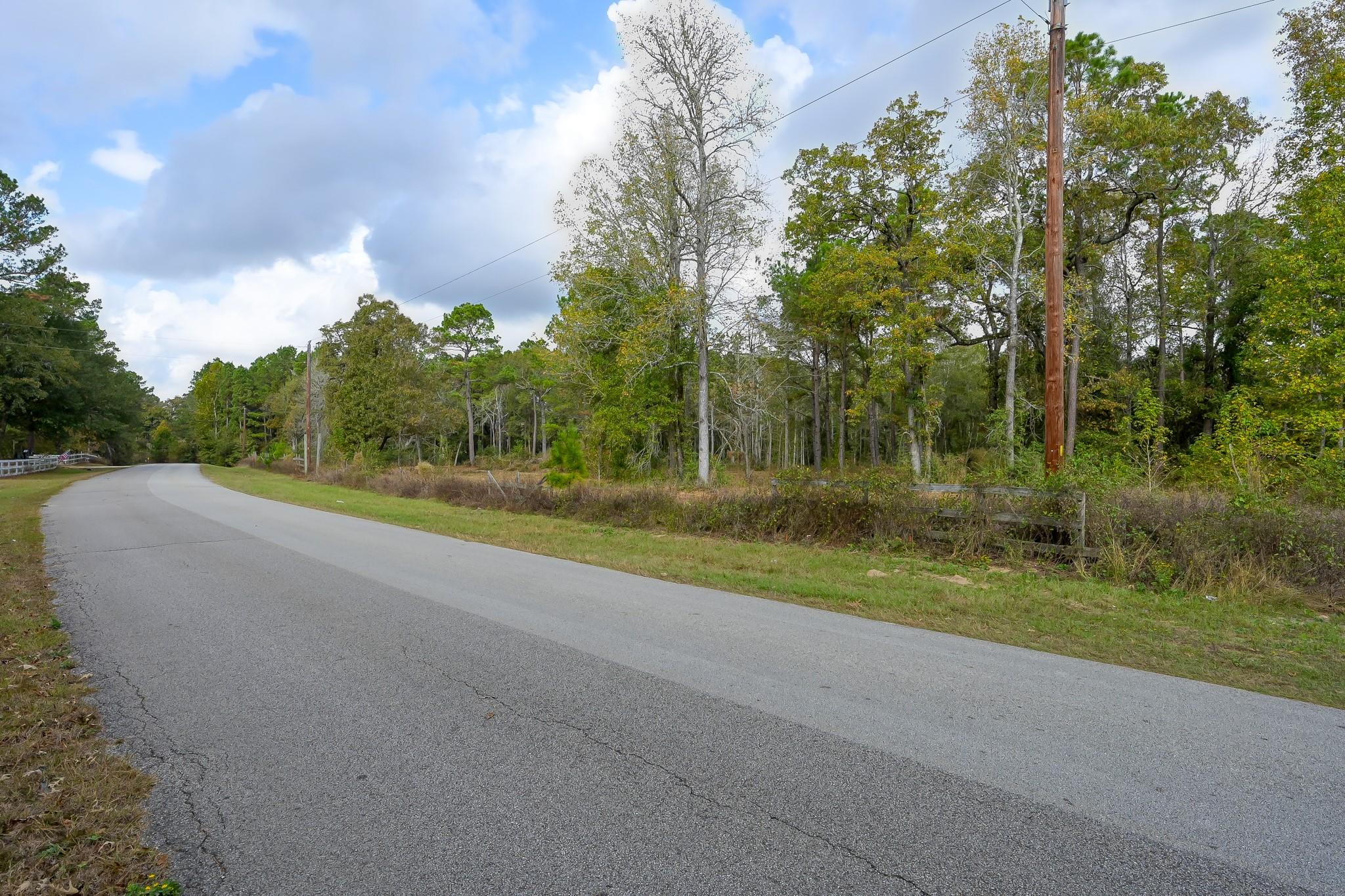 28016 Greenbriar Drive