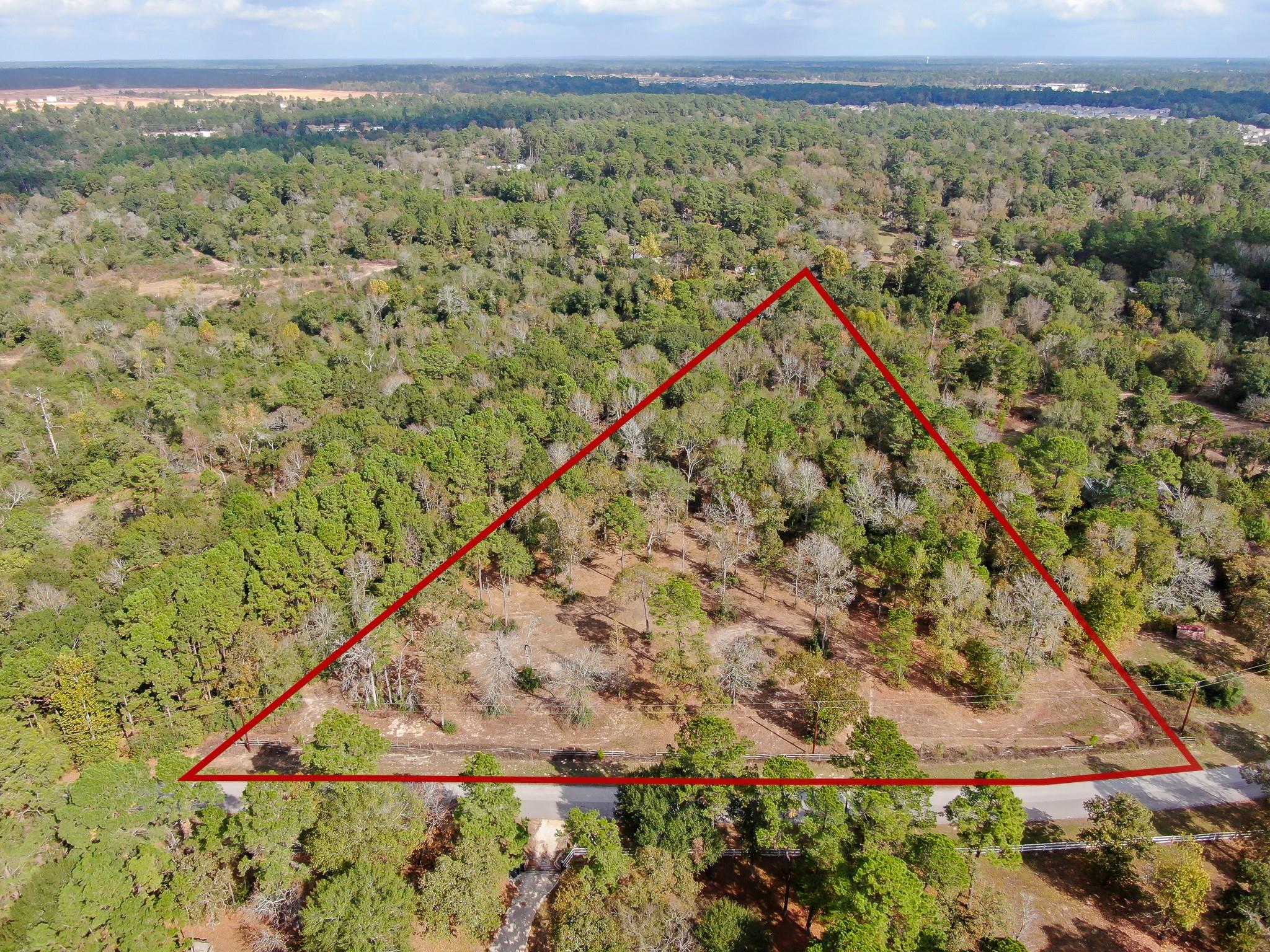 28016 Greenbriar Drive