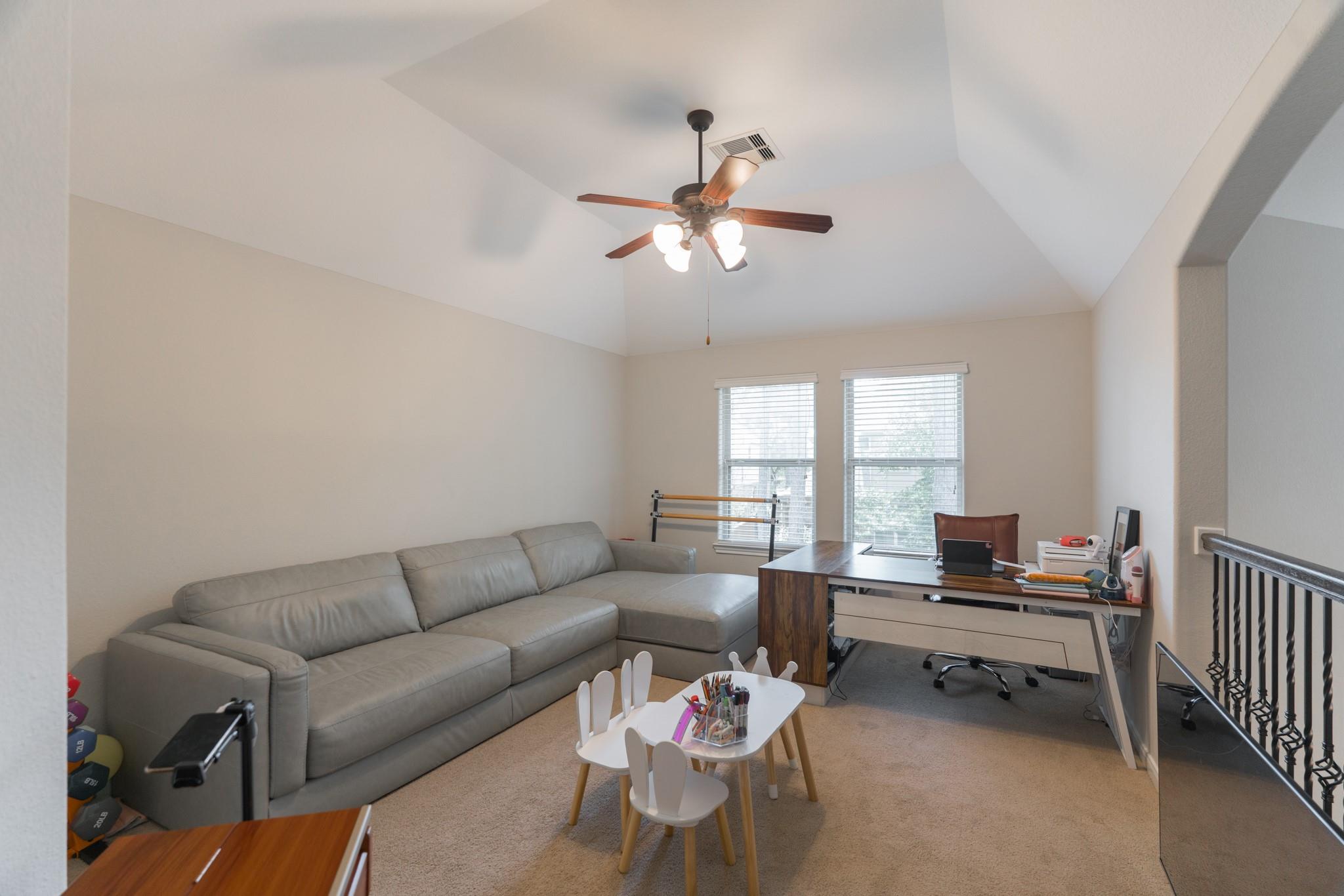 51 N Marshside Place